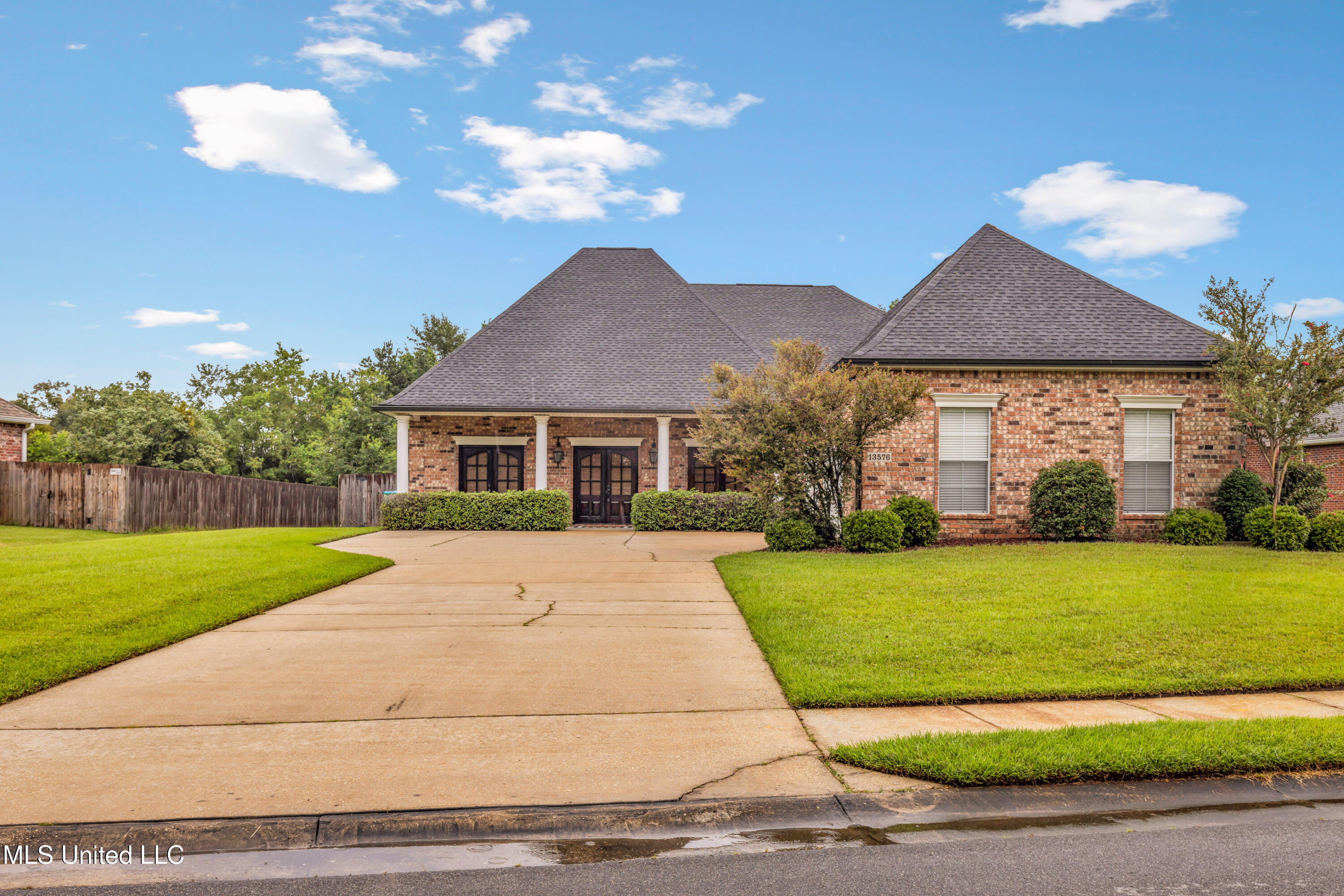 13576 Brayton Boulevard Property Photo 7