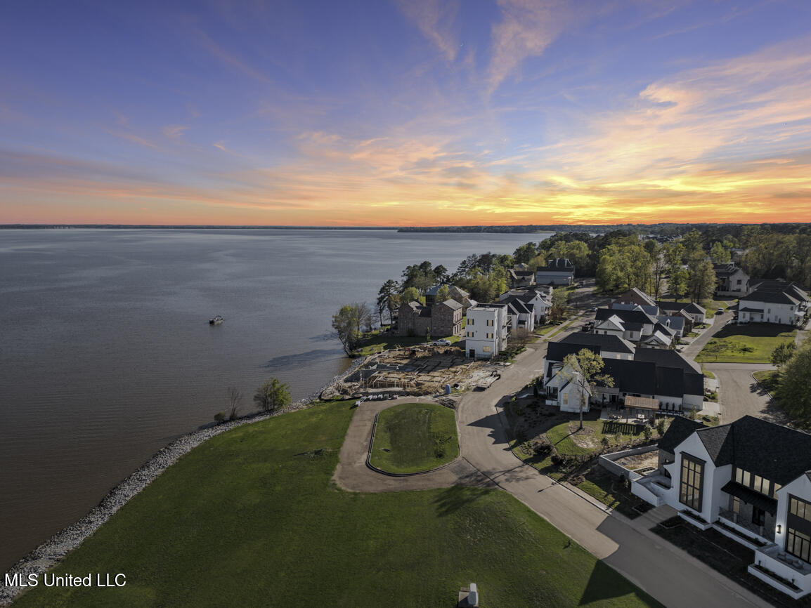 187 N Natchez Drive Property Photo 11