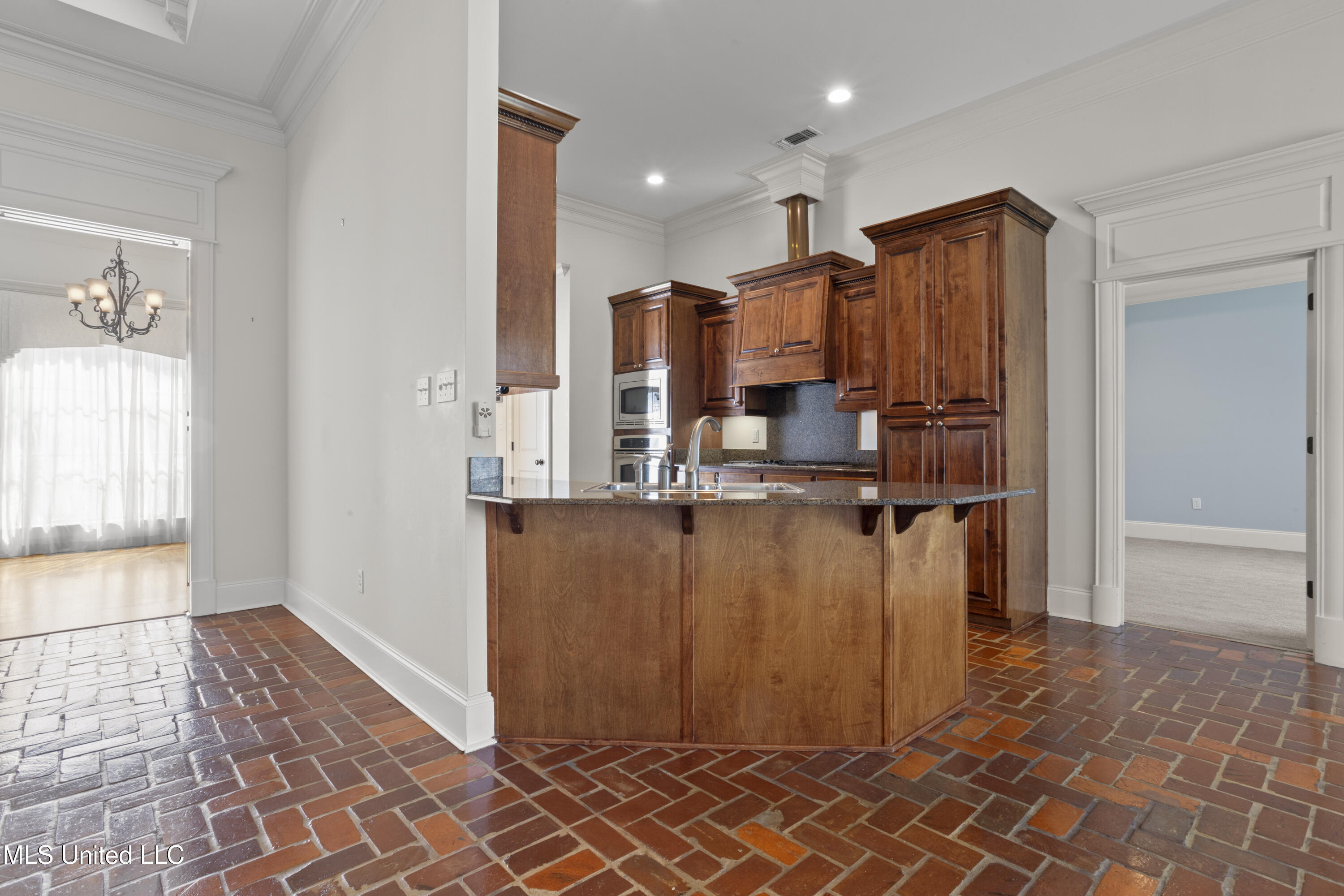 2350 Rue Maison Property Photo 8