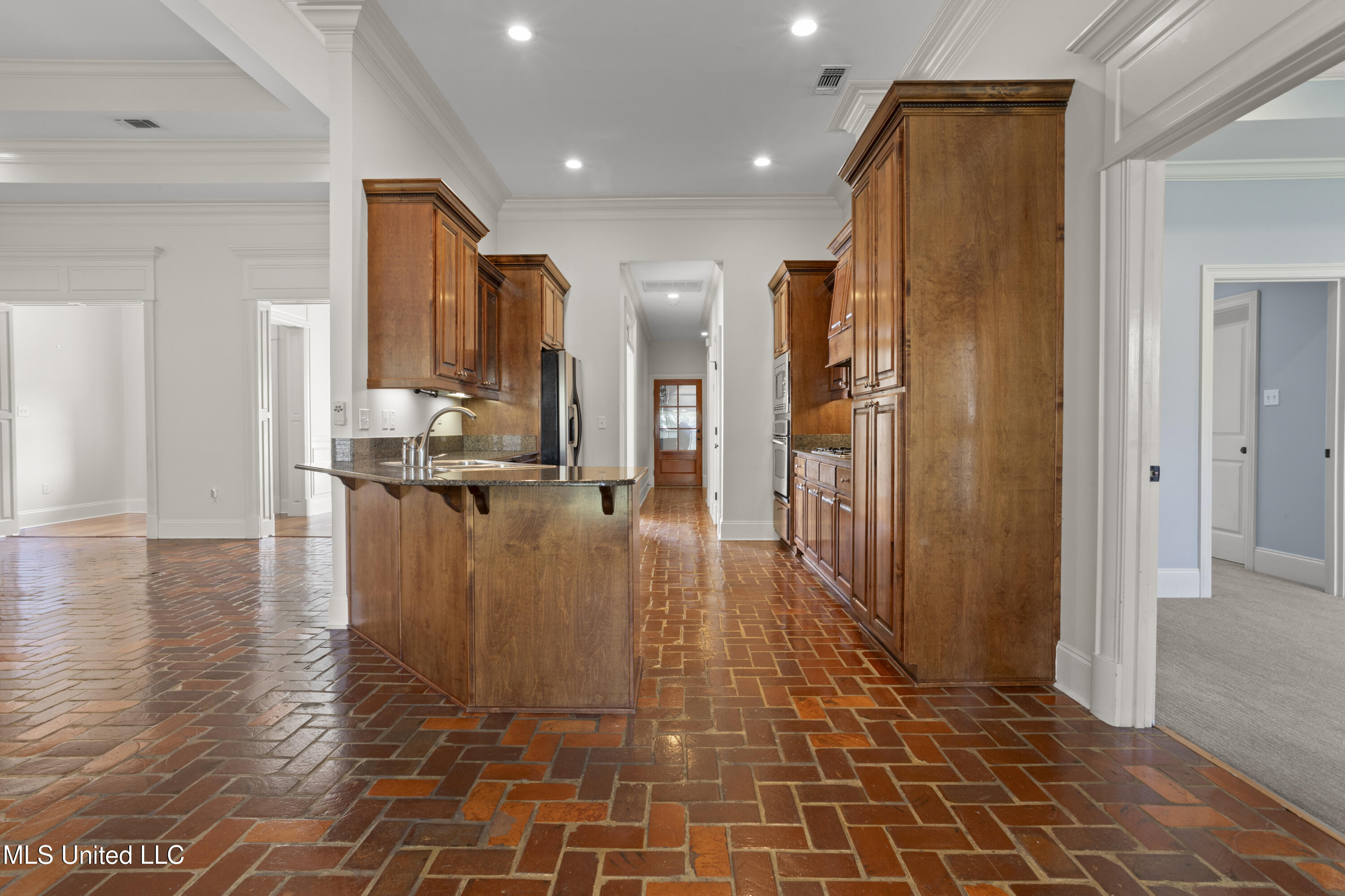 2350 Rue Maison Property Photo 9