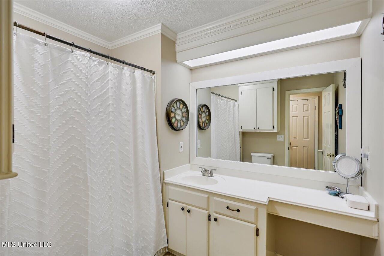 6002 Maplewood Property Photo 15