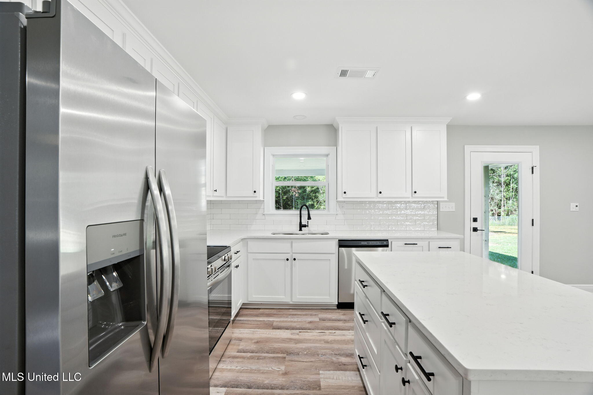 61 Madden Road Property Photo 8