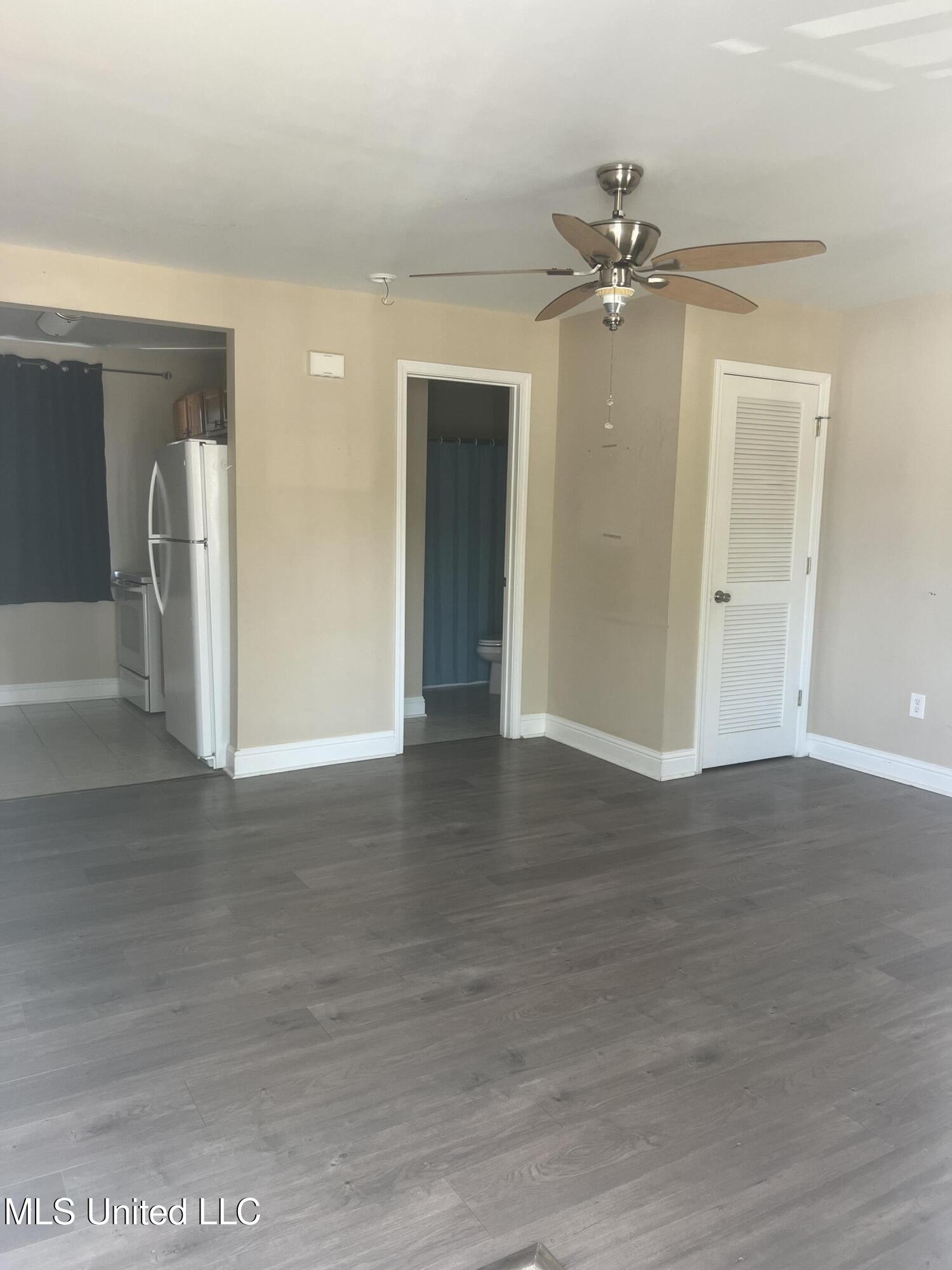1664 Beach Boulevard Property Photo 4