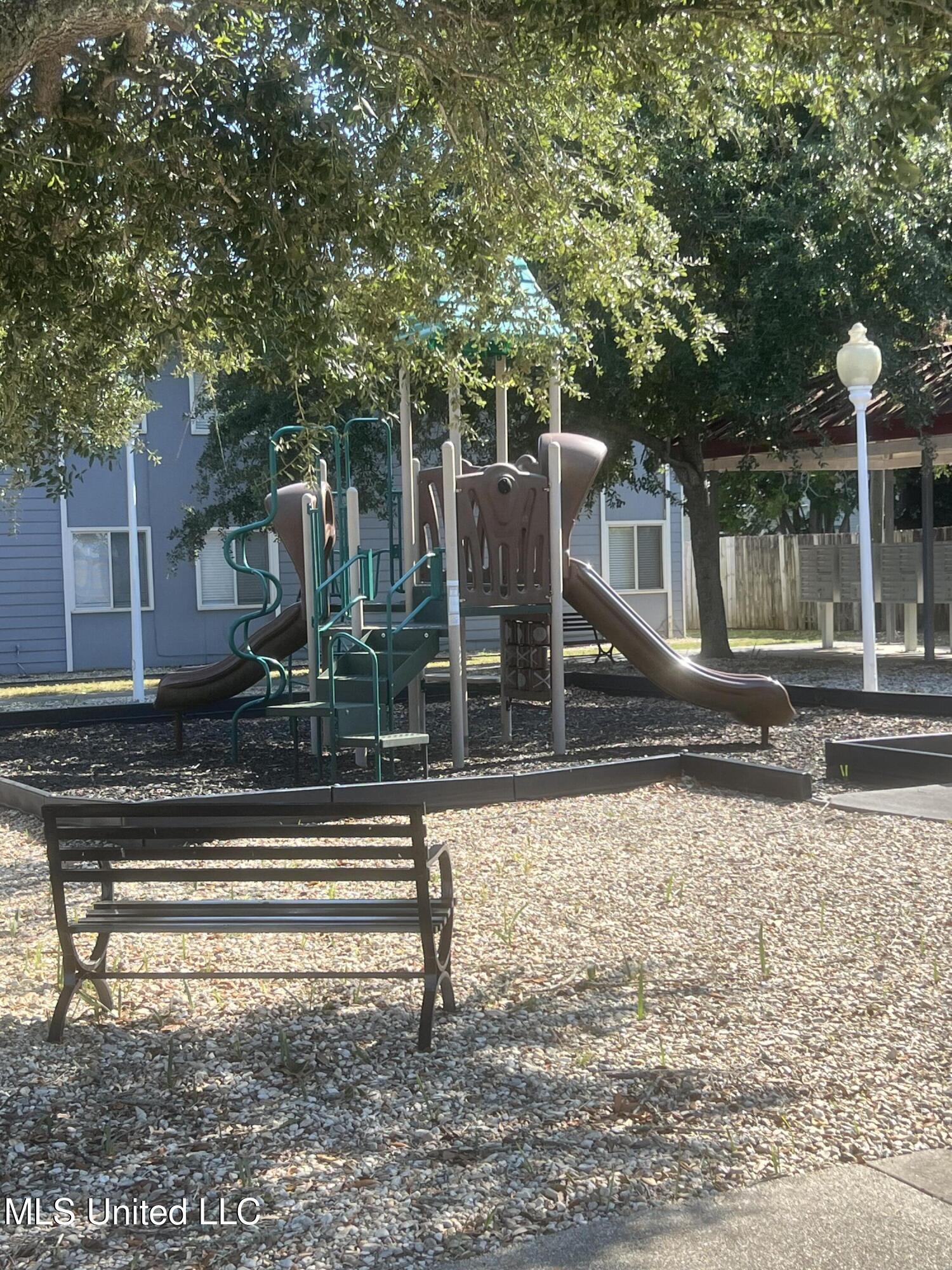 1664 Beach Boulevard Property Photo 11