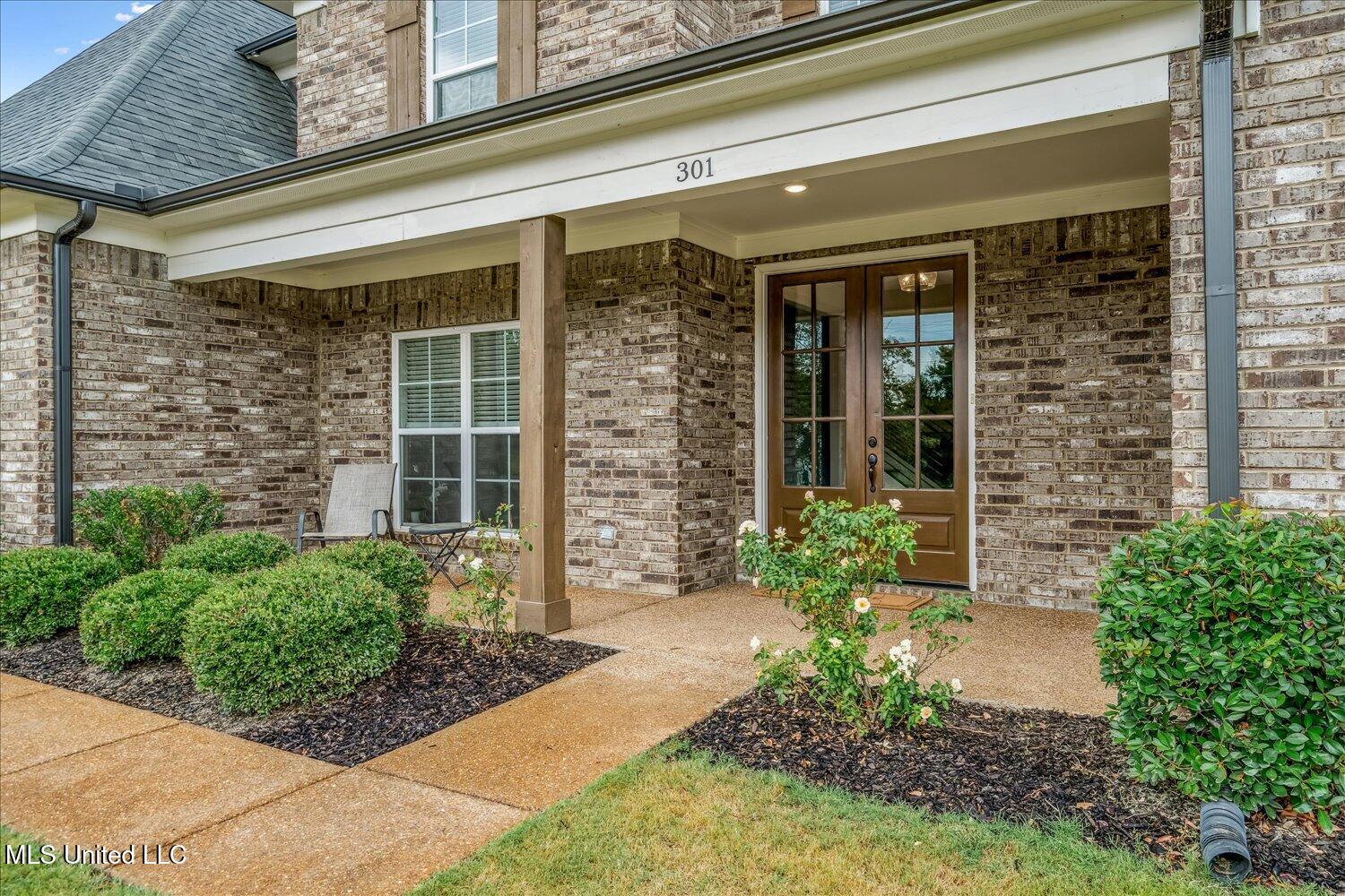 301 Fairview Trail Property Photo 3