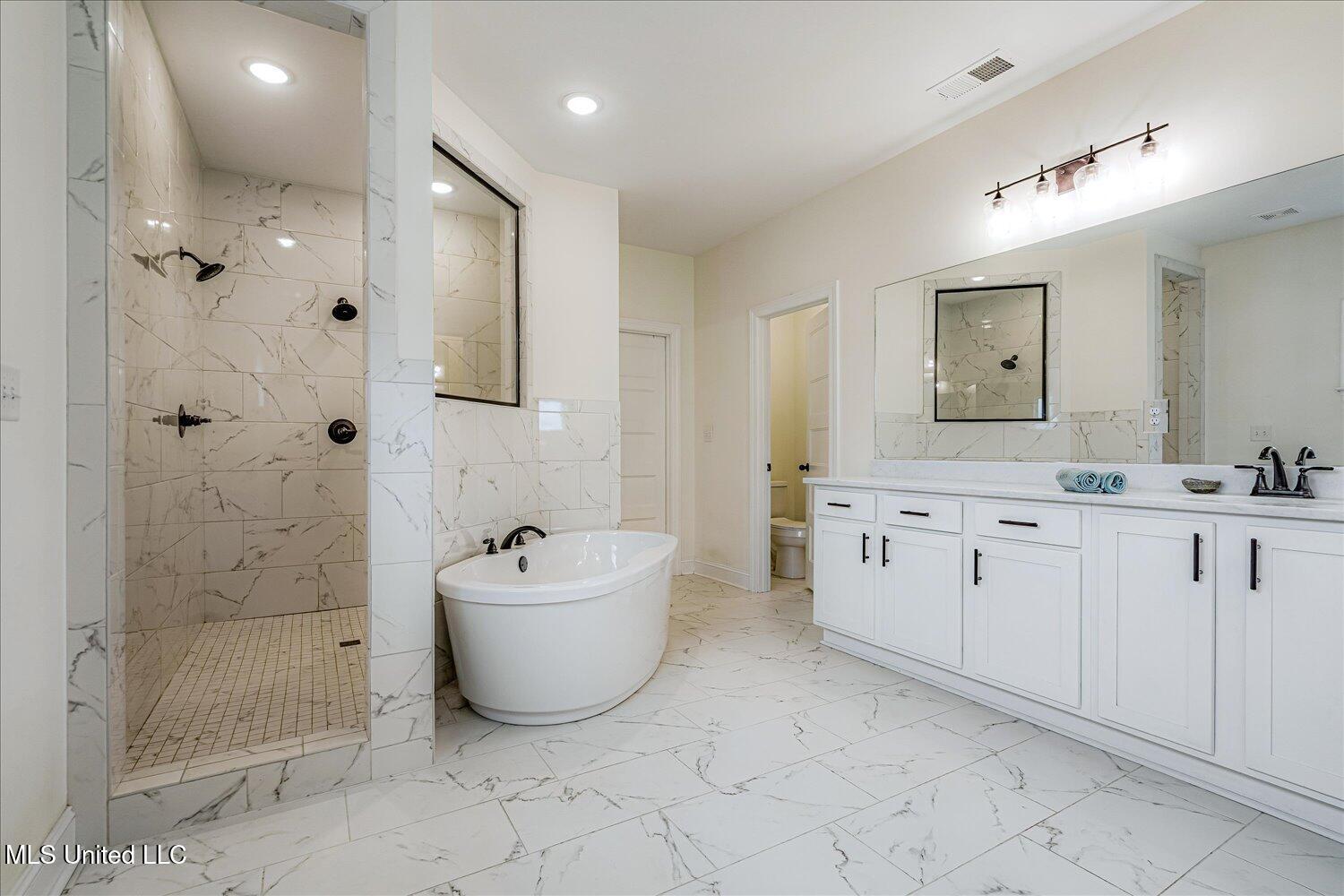 301 Fairview Trail Property Photo 14