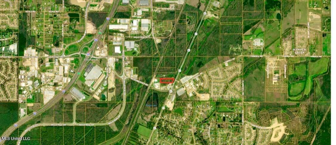 1753 Hwy-51 Property Photo 3