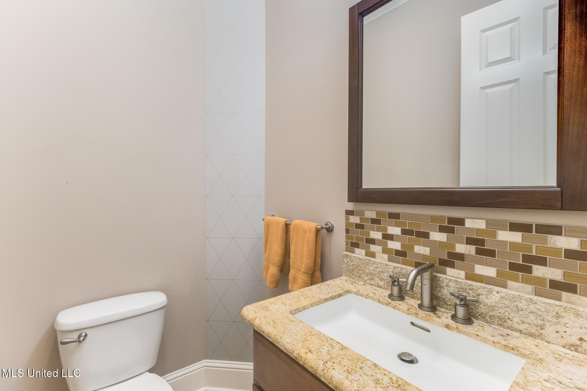 23894 Stablewood Drive Property Photo 16