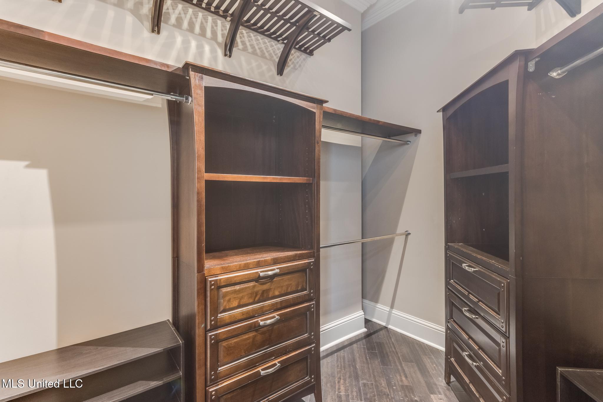 23894 Stablewood Drive Property Photo 19