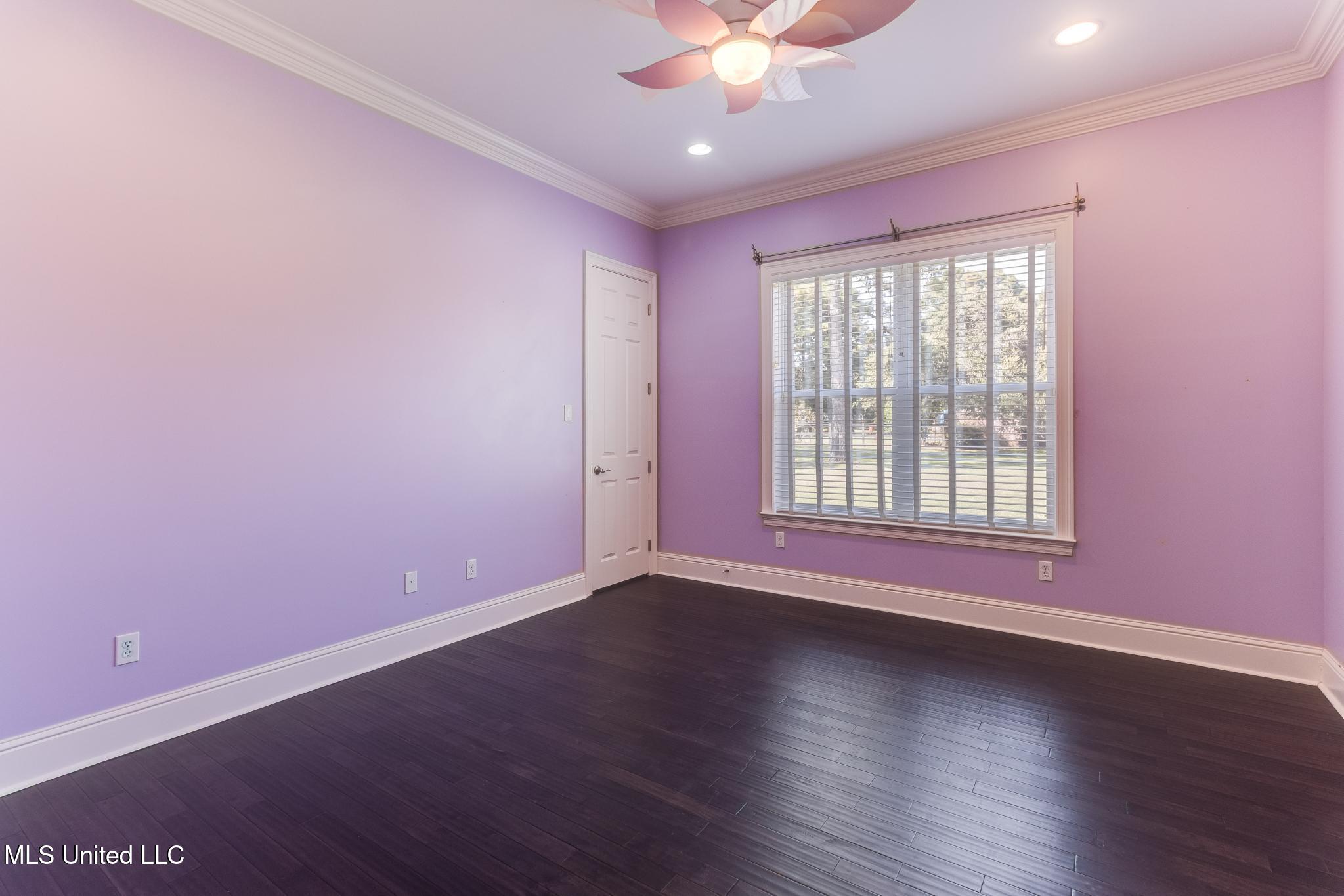 23894 Stablewood Drive Property Photo 24