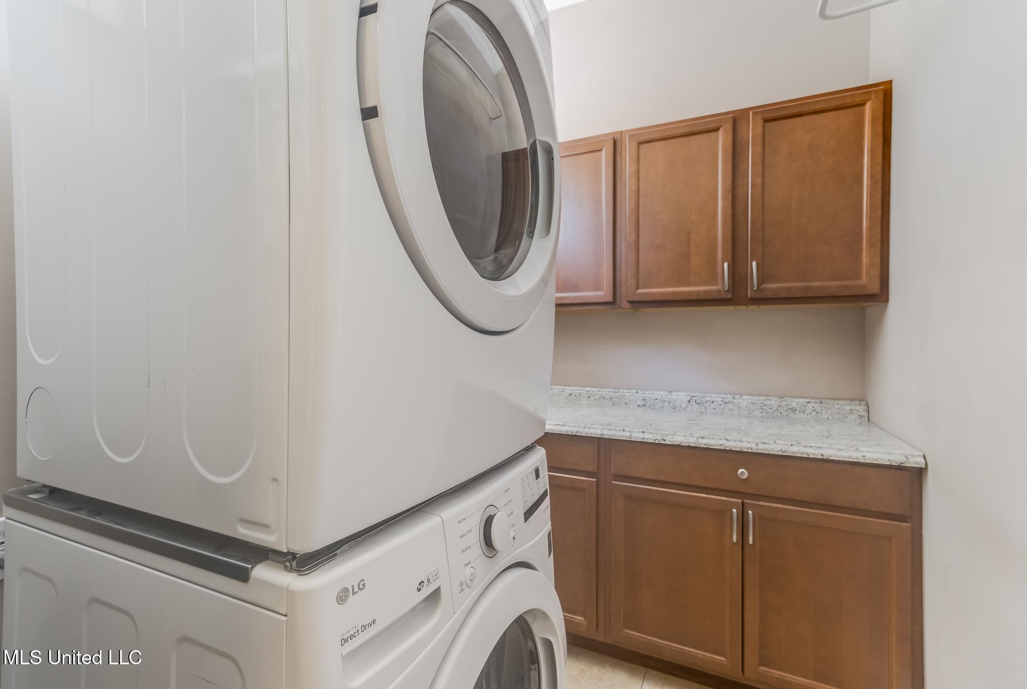 23894 Stablewood Drive Property Photo 38