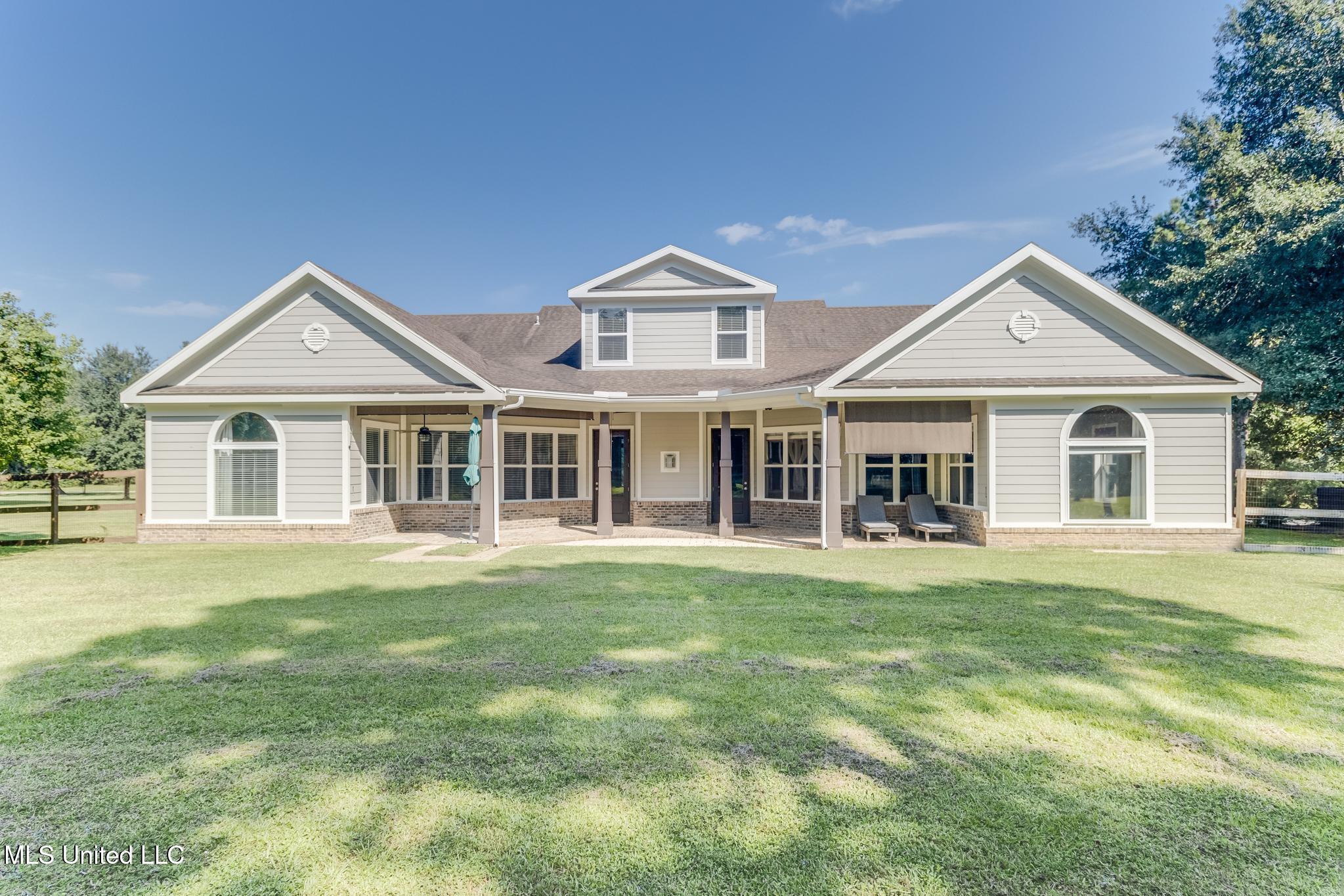 23894 Stablewood Drive Property Photo 46