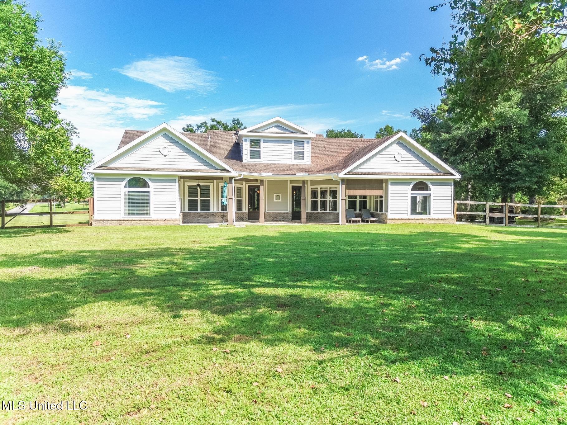 23894 Stablewood Drive Property Photo 47