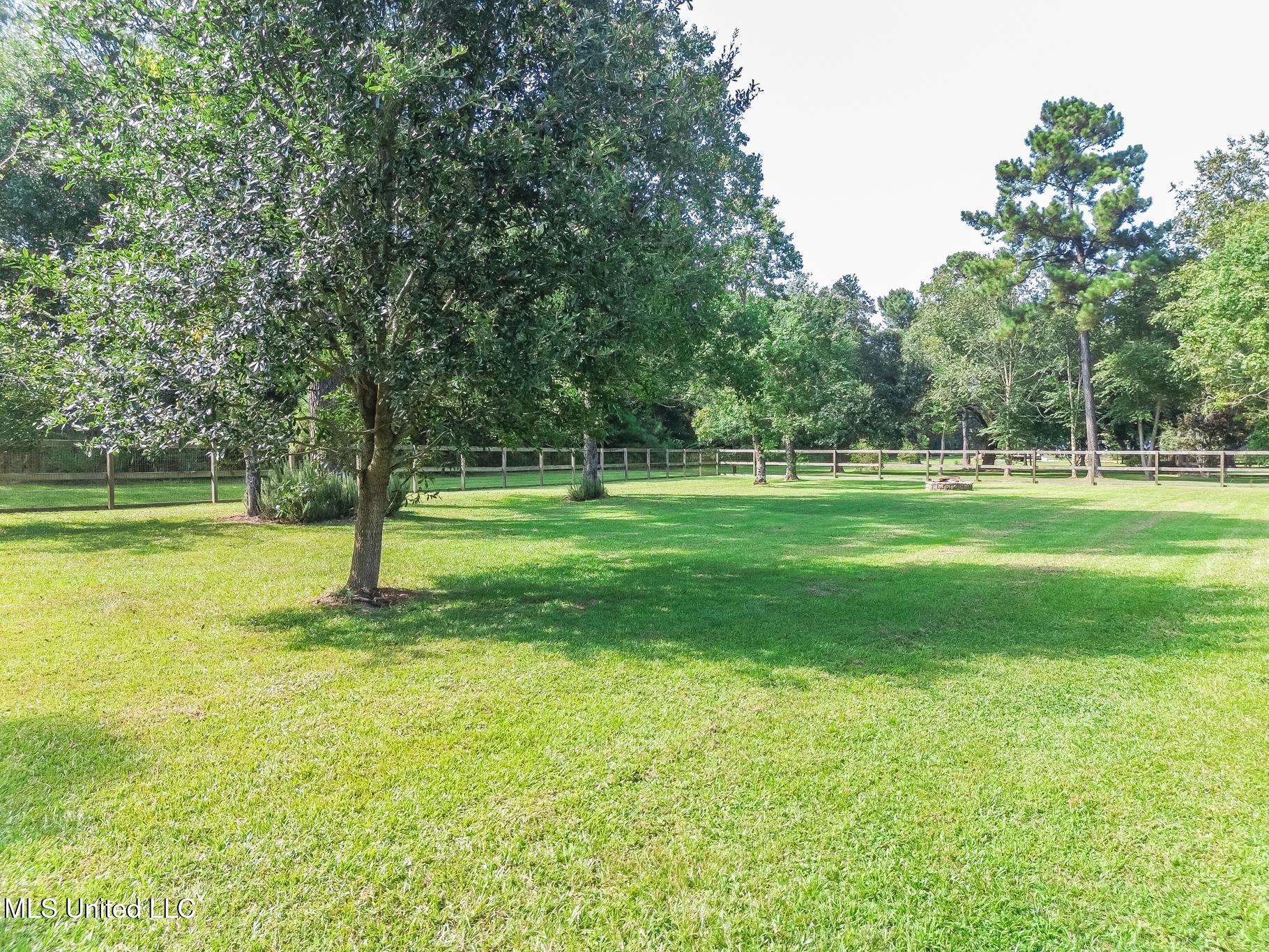 23894 Stablewood Drive Property Photo 49