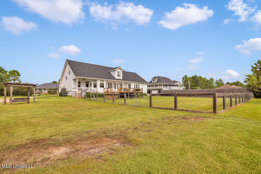 6408 Seawinds Boulevard Property Photo 10