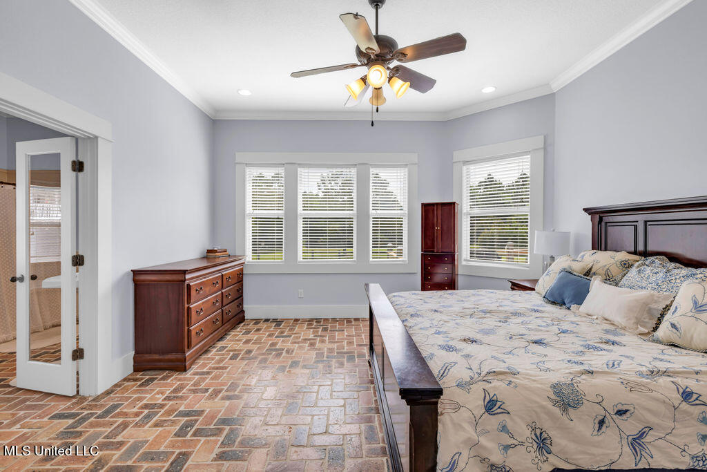 6408 Seawinds Boulevard Property Photo 41