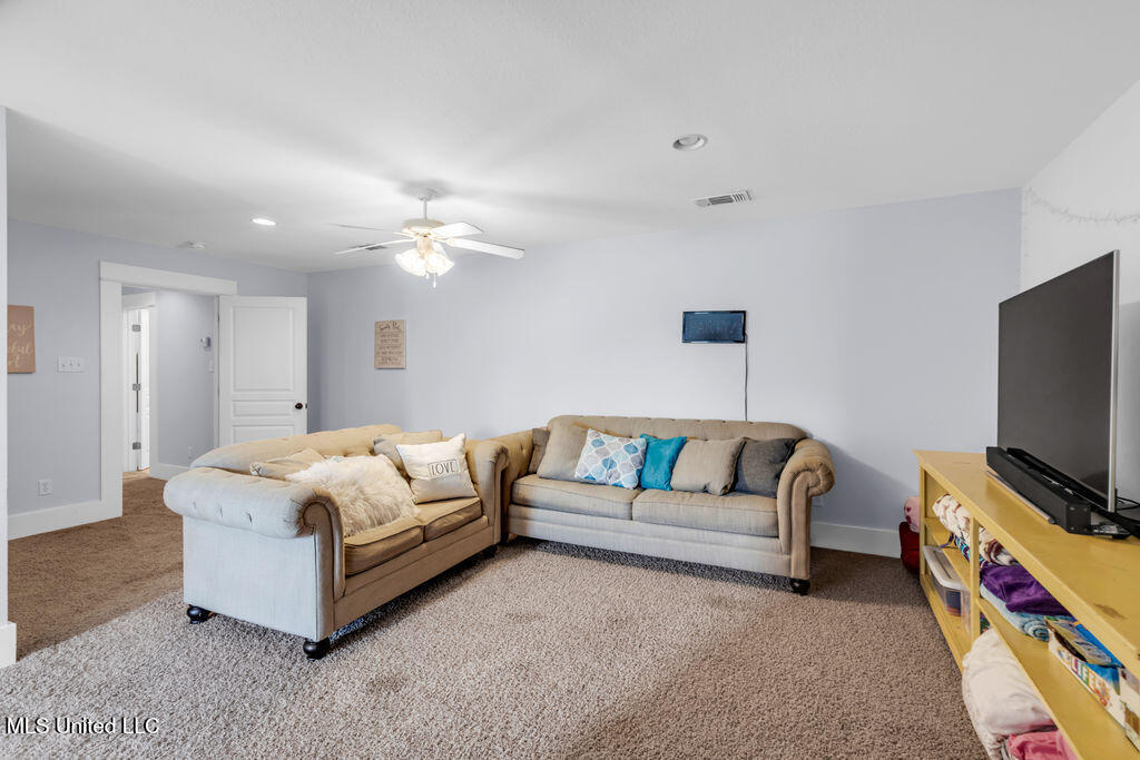 6408 Seawinds Boulevard Property Photo 52