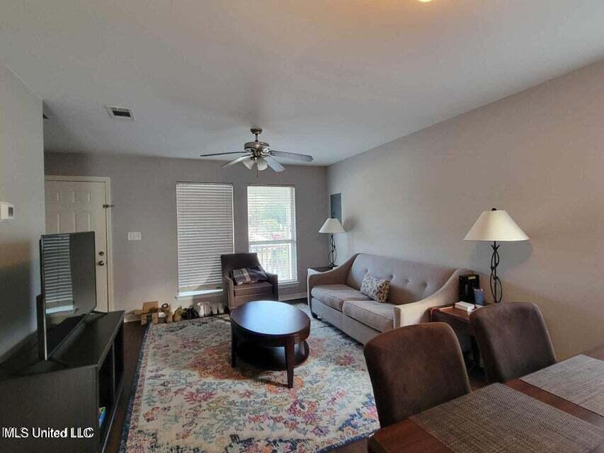265 Benachi Avenue Property Photo 4