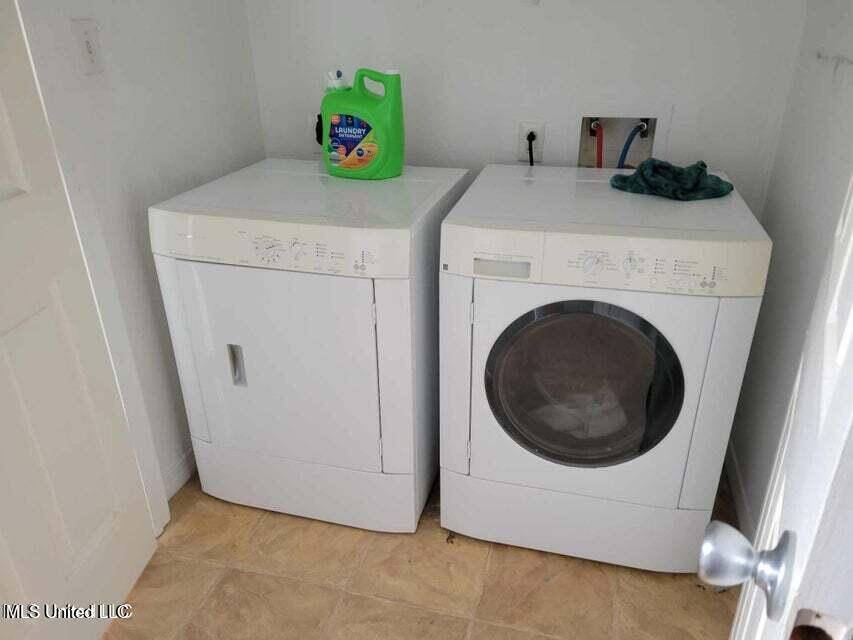 265 Benachi Avenue Property Photo 9