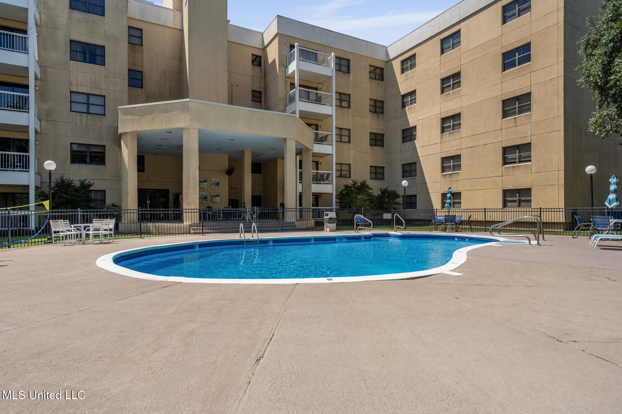 1130 Beach Boulevard Property Photo 1