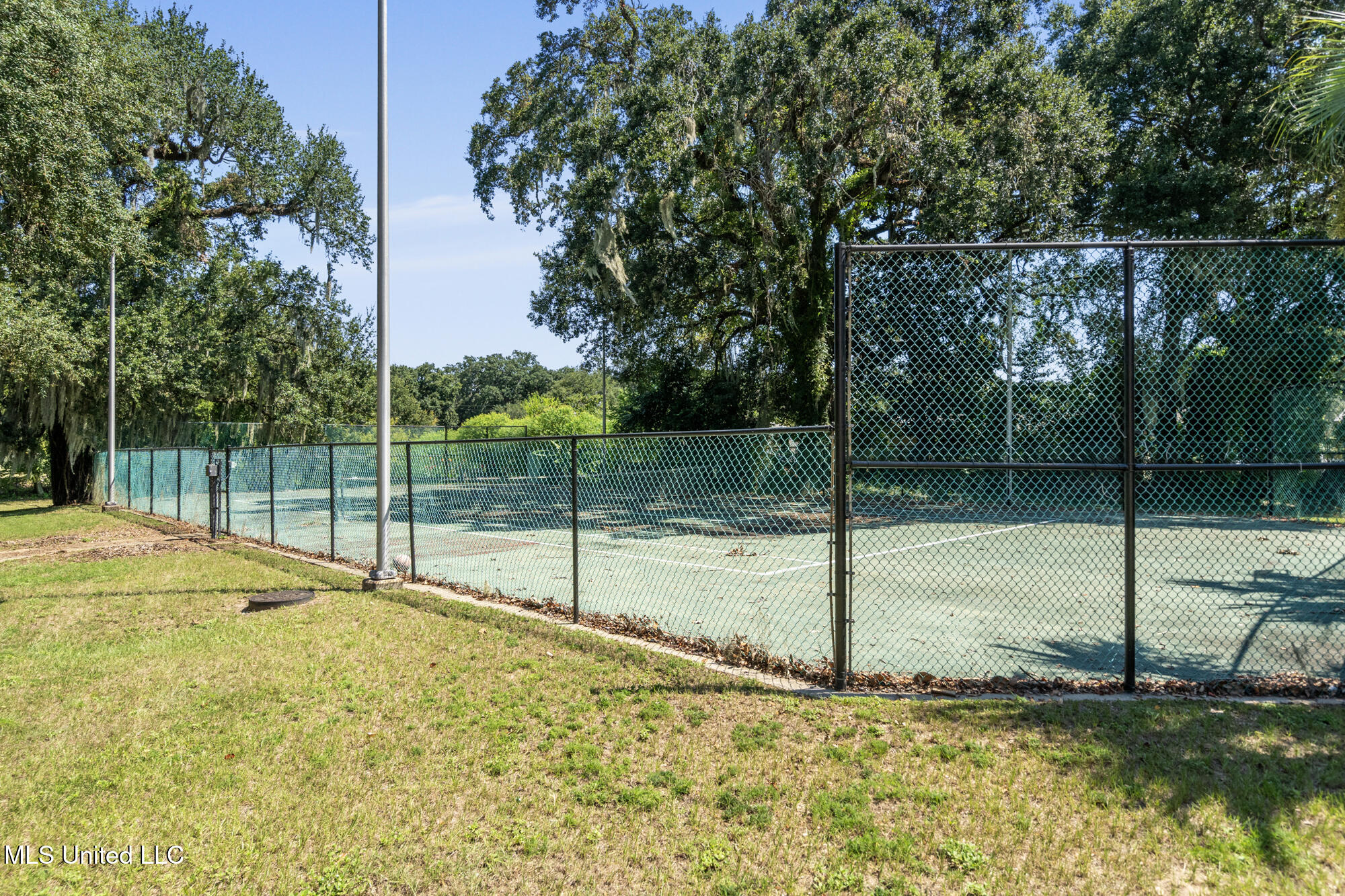 1130 Beach Boulevard Property Photo 4