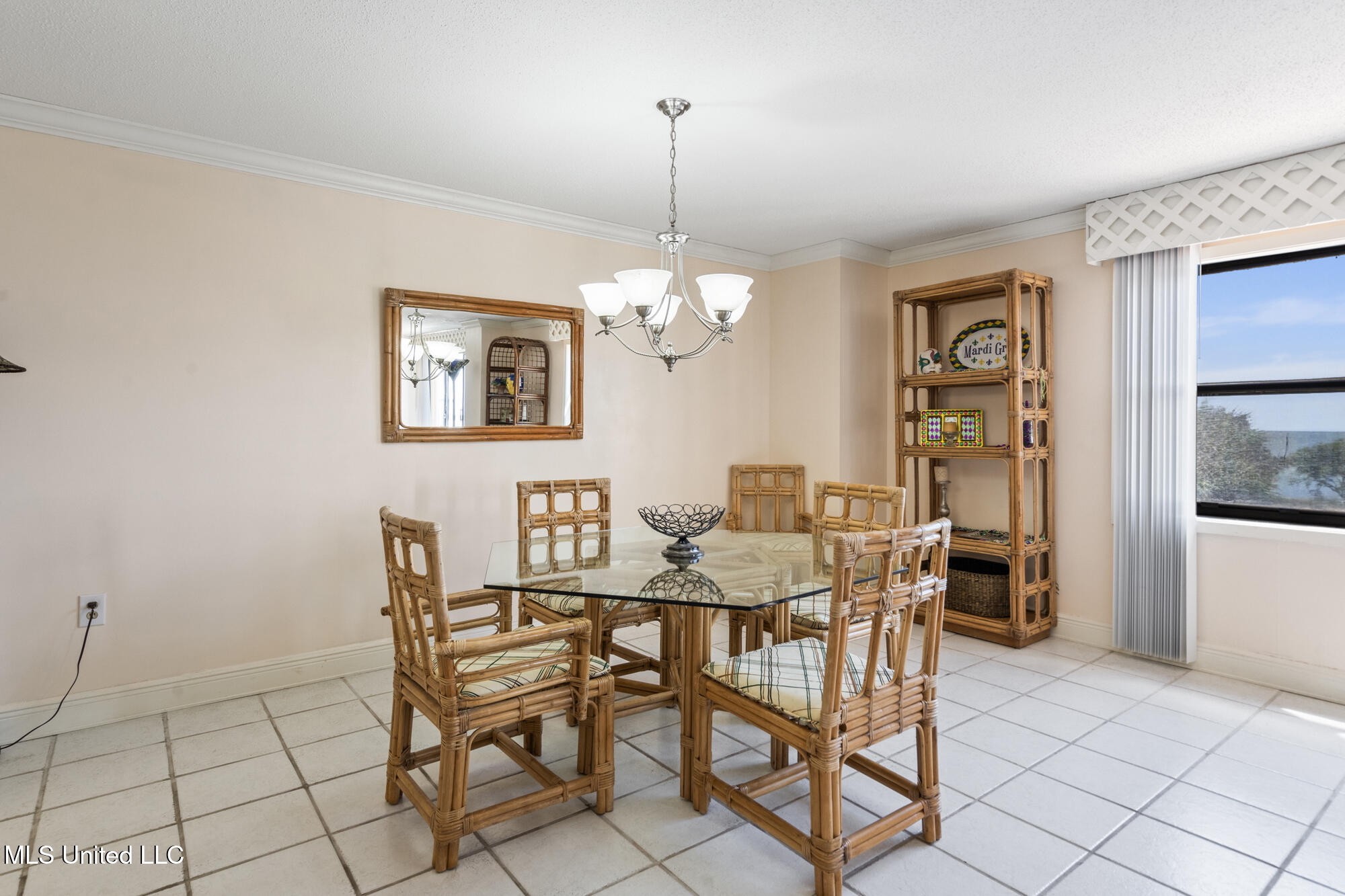 1130 Beach Boulevard Property Photo 6