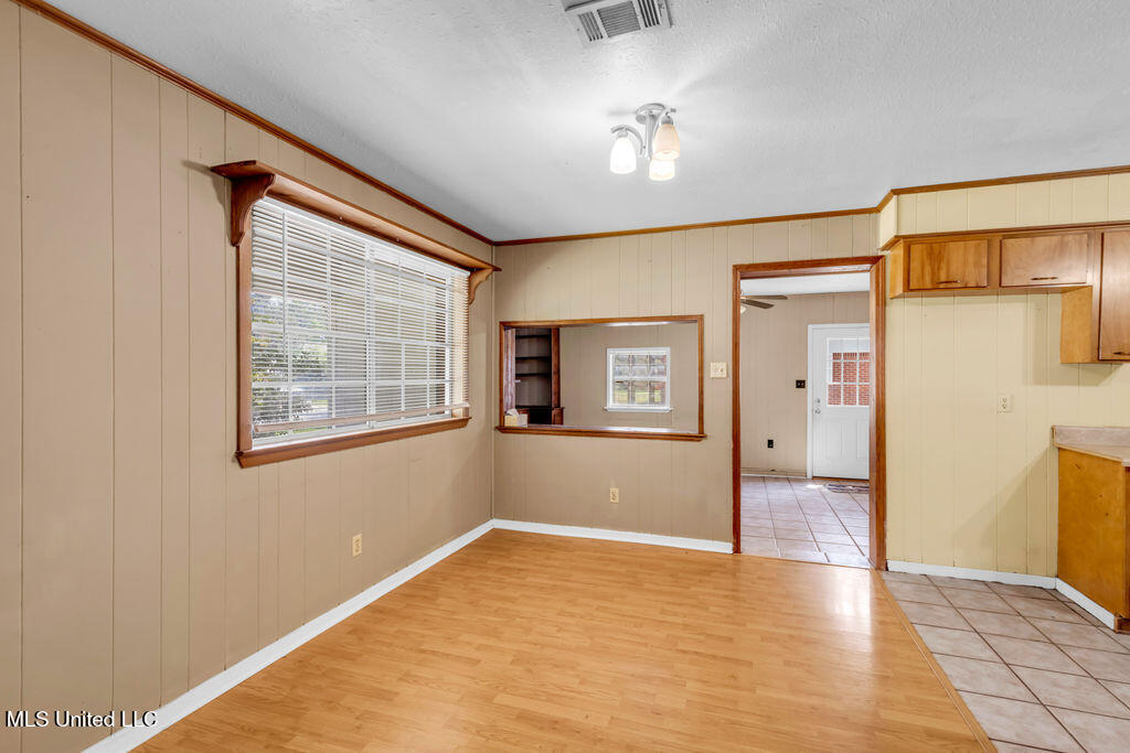 101 North Street Property Photo 8