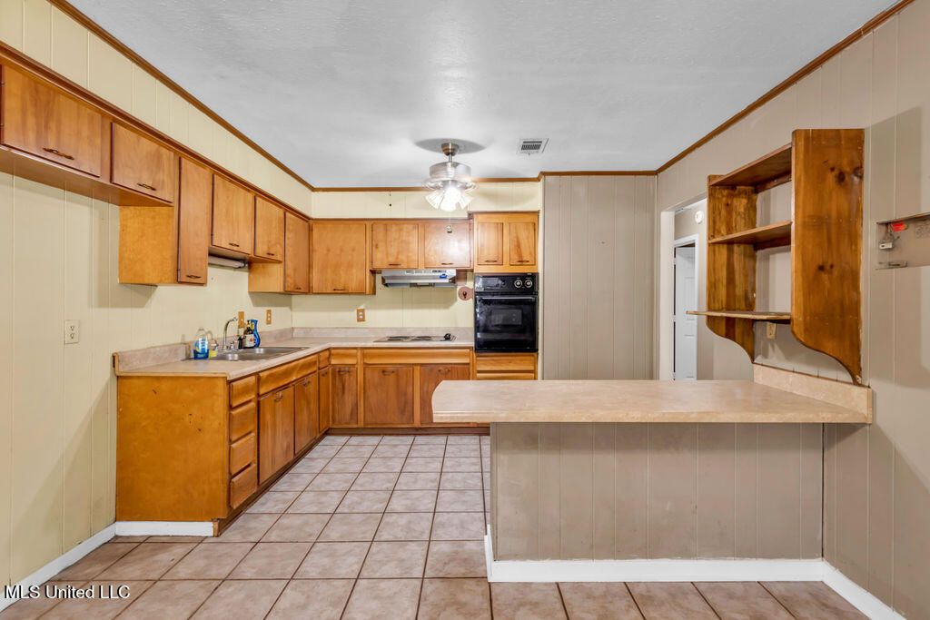 101 North Street Property Photo 10