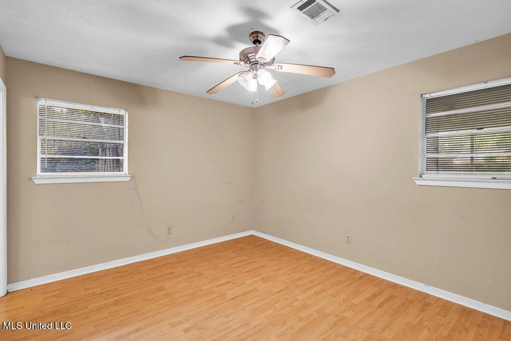 101 North Street Property Photo 20