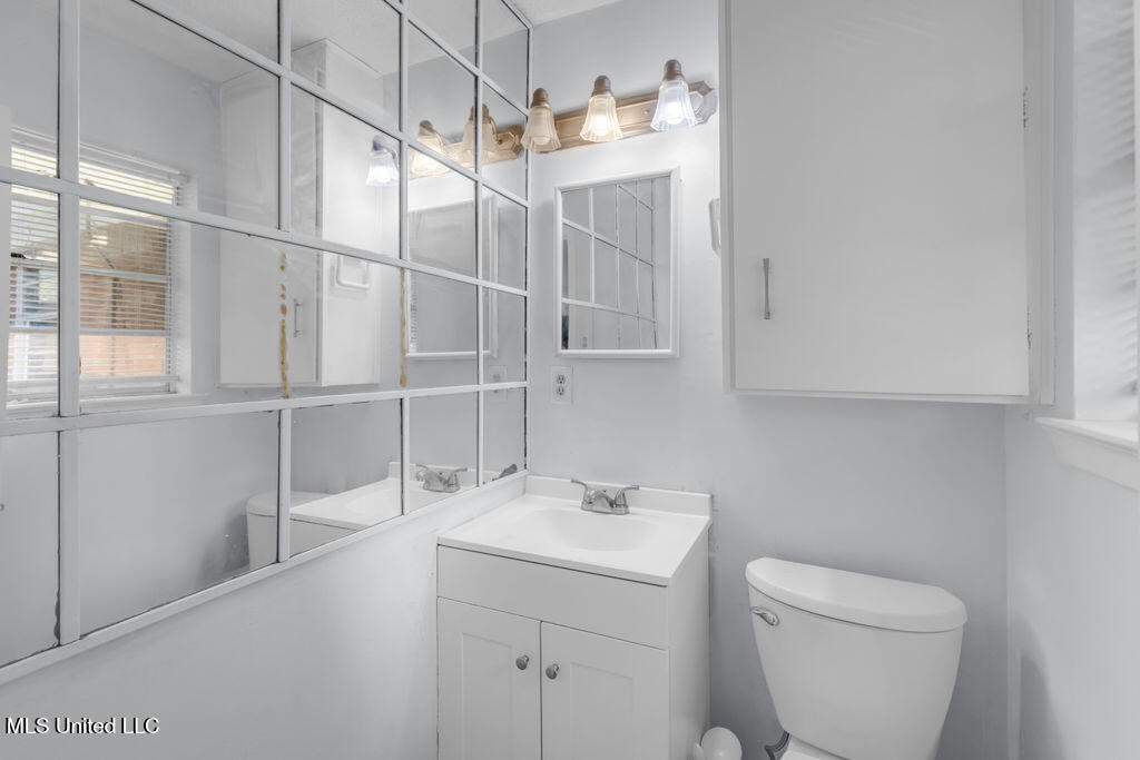 101 North Street Property Photo 22