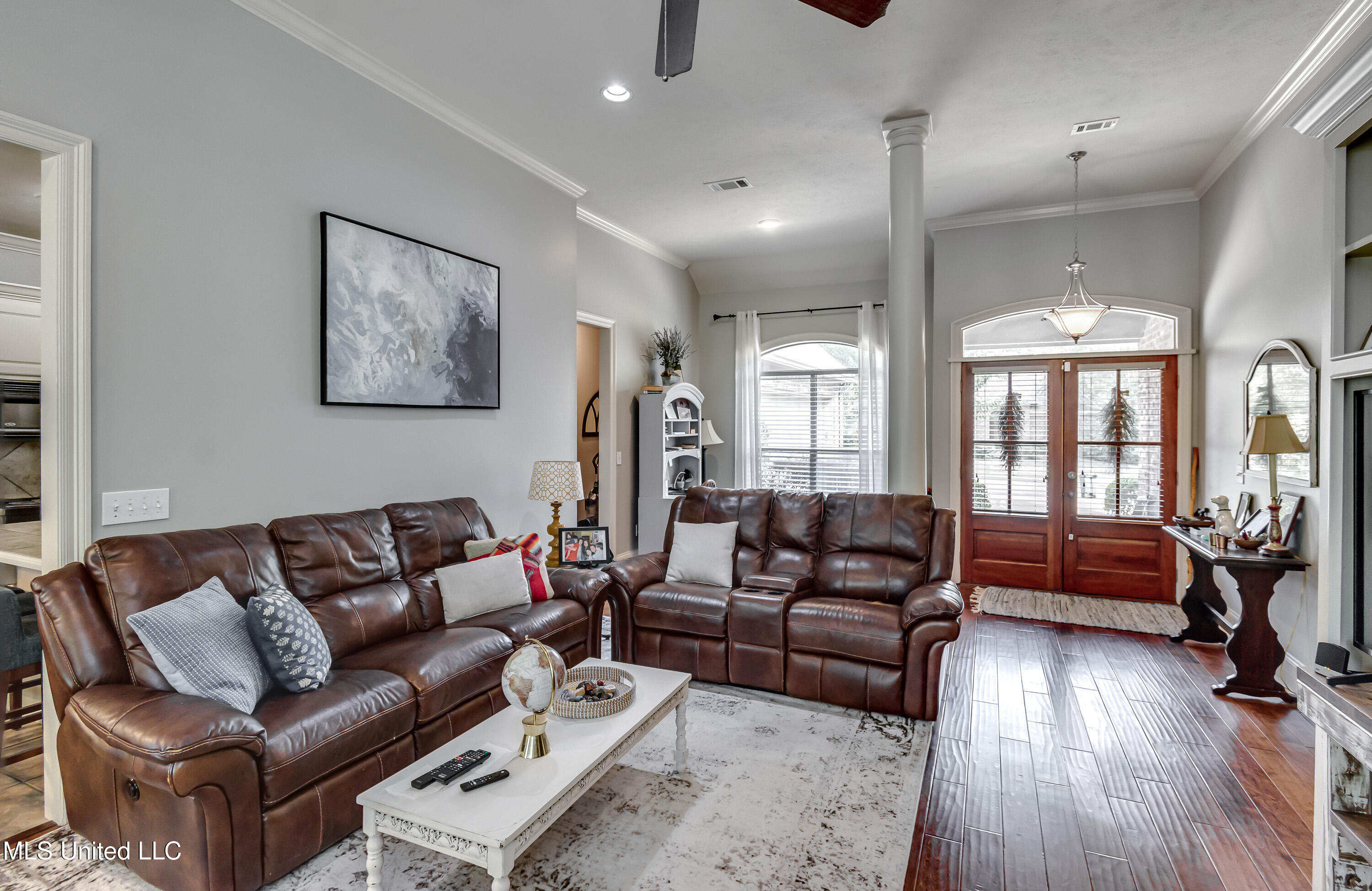 163 Seville Way Property Photo 18