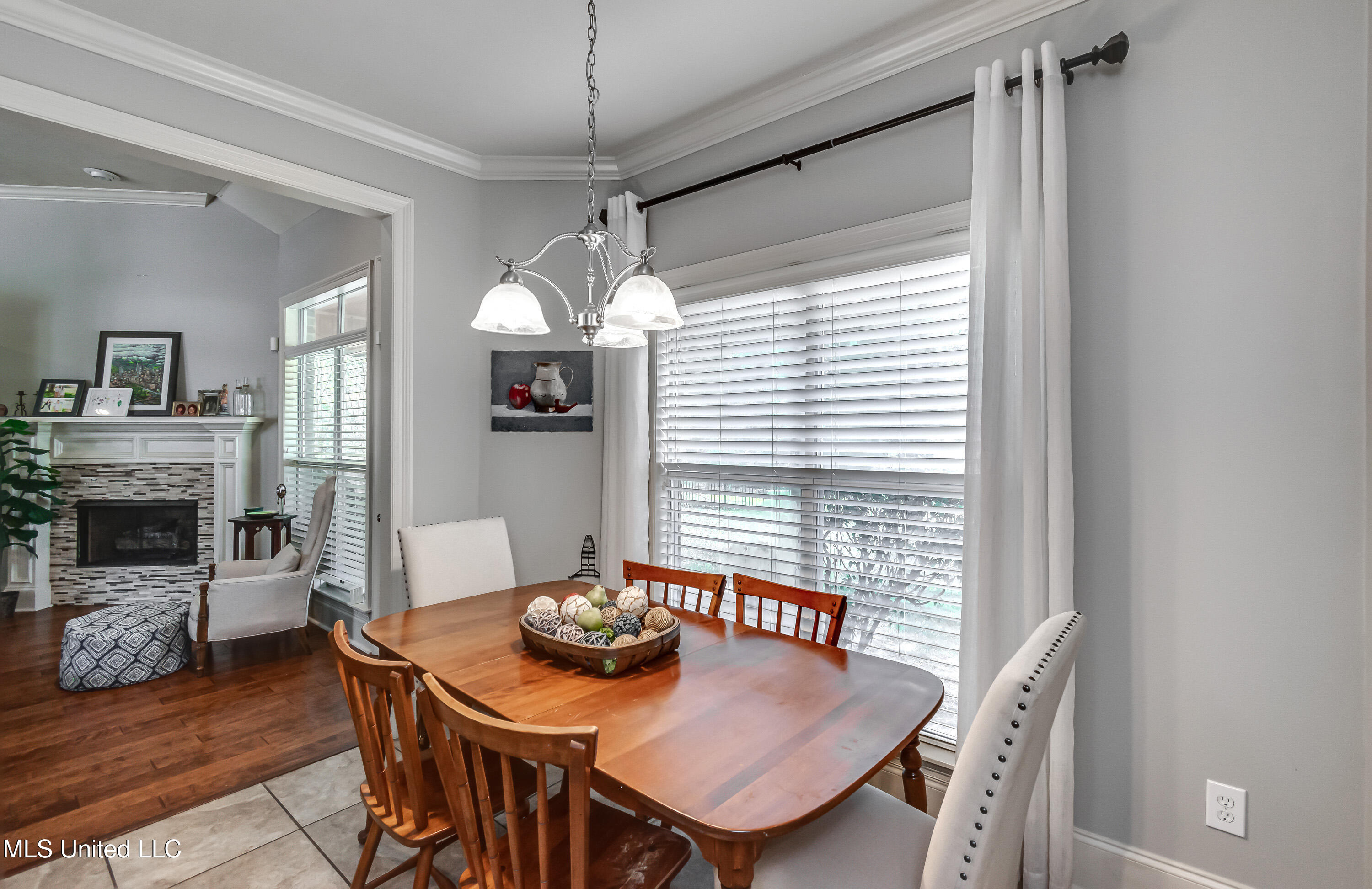 163 Seville Way Property Photo 21