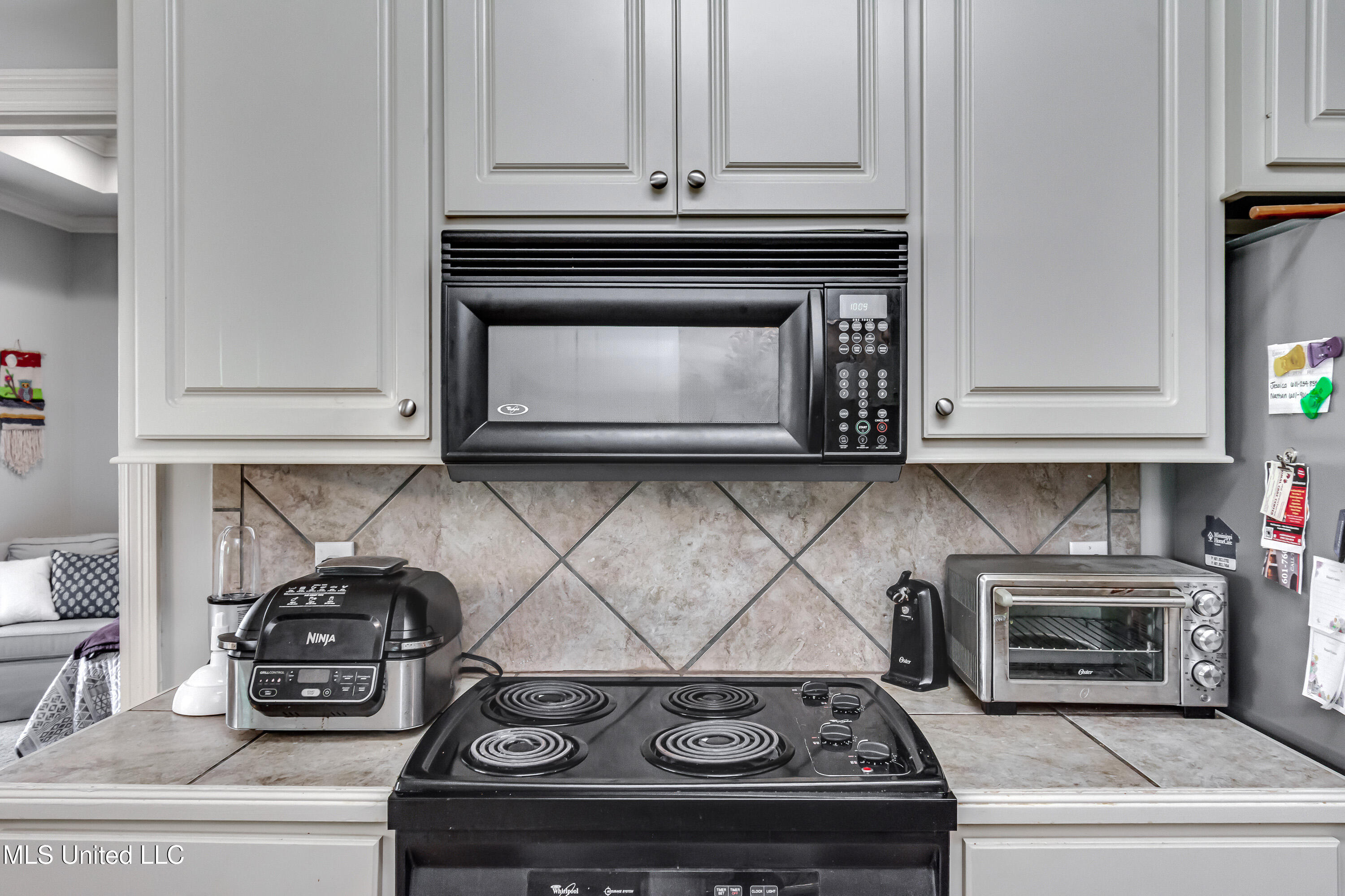 163 Seville Way Property Photo 23