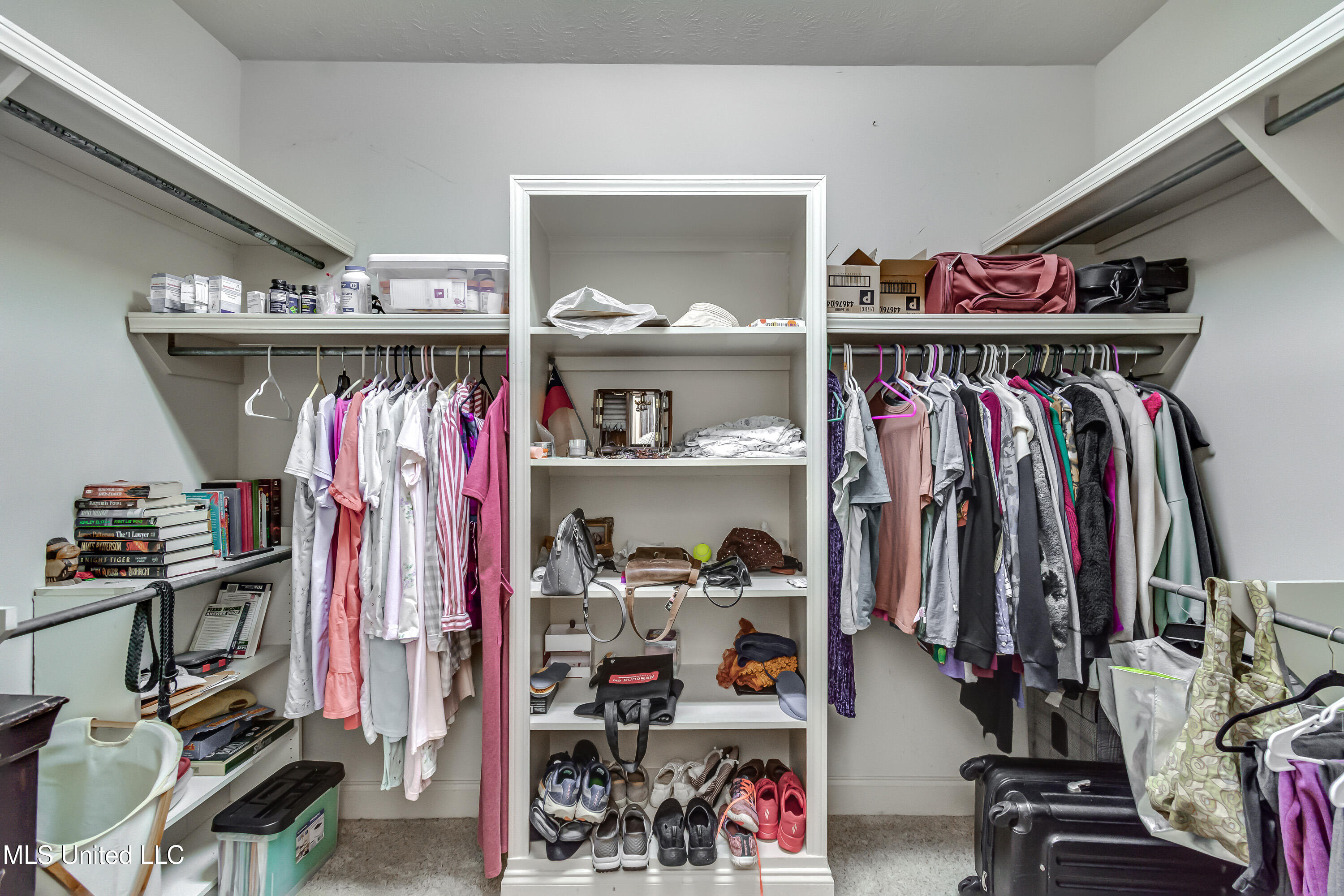 163 Seville Way Property Photo 45