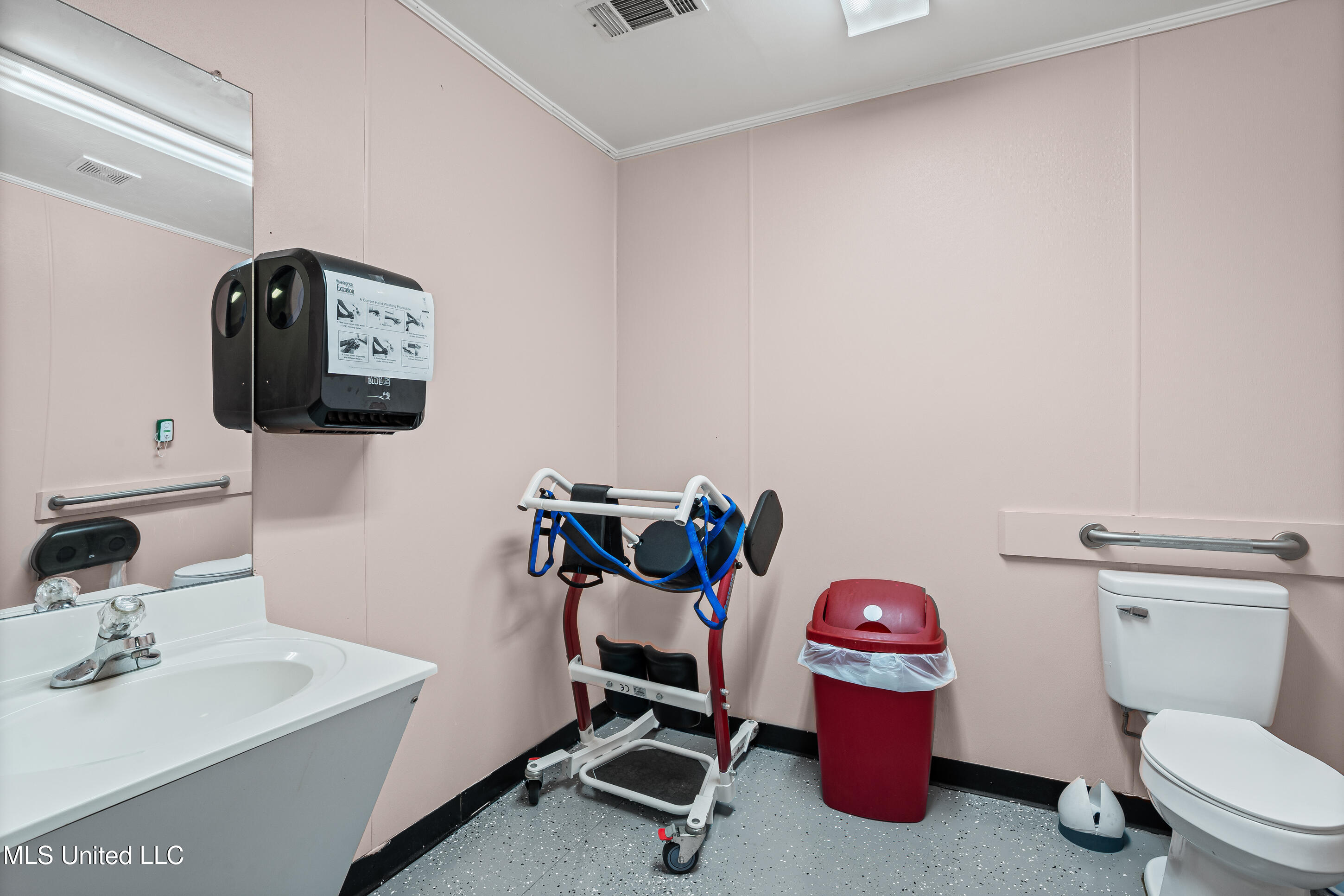 166 Highway 51 Property Photo 10