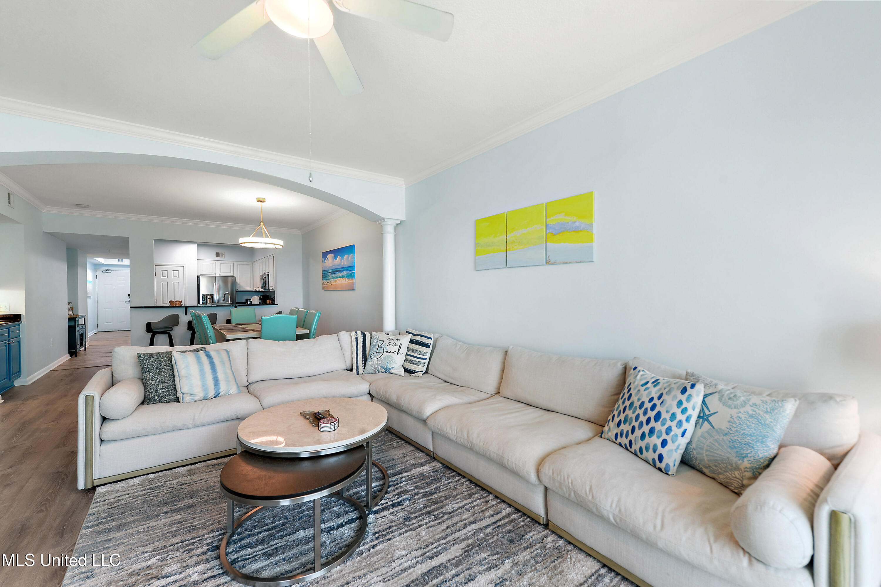 2230 Beach Drive Property Photo 6