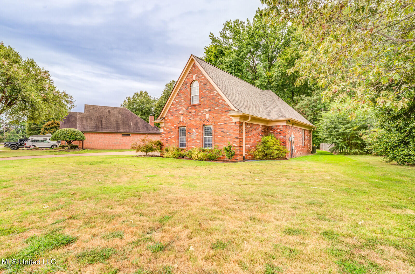 6683 Renee Drive Property Photo 3