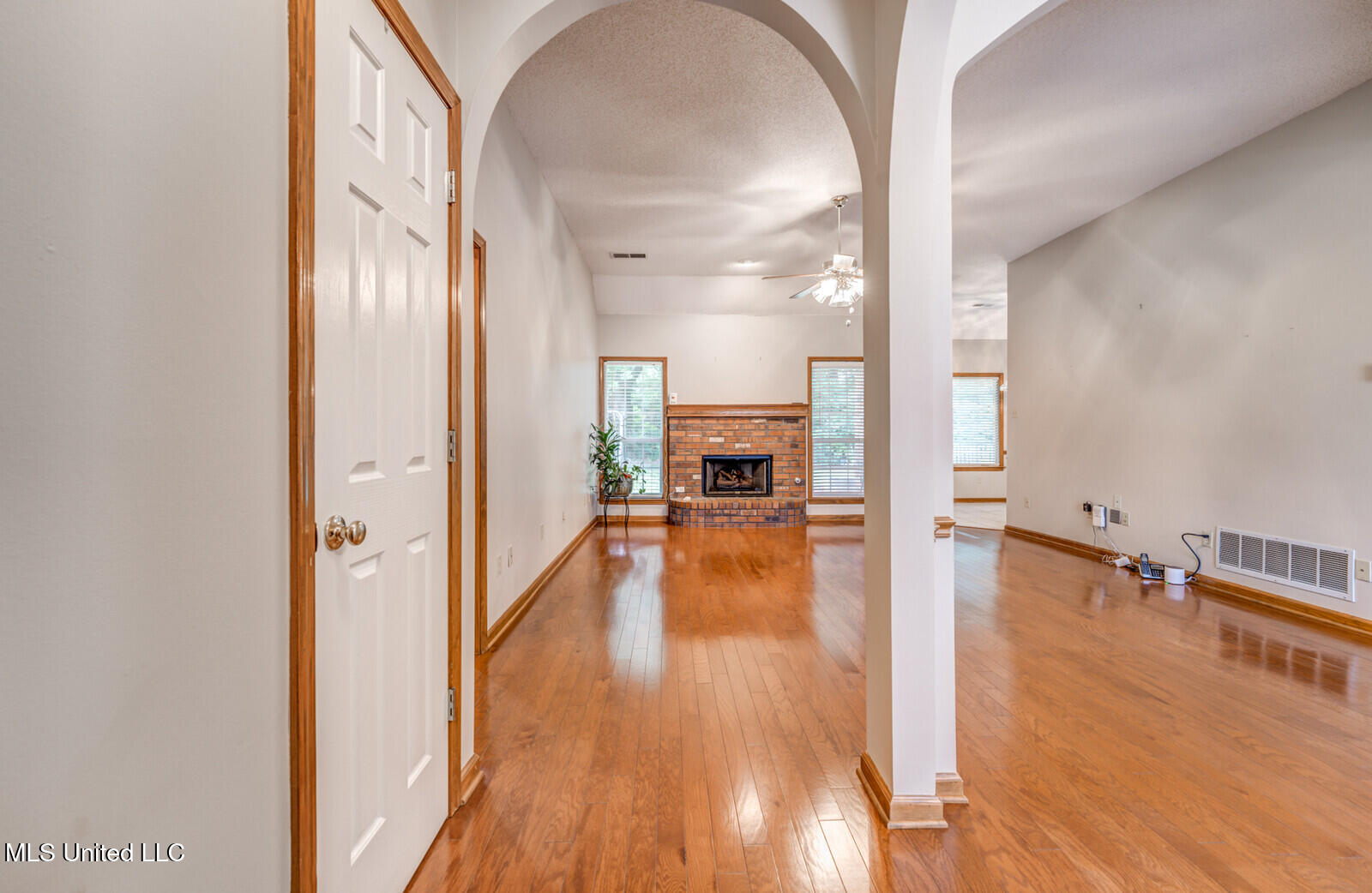 6683 Renee Drive Property Photo 7