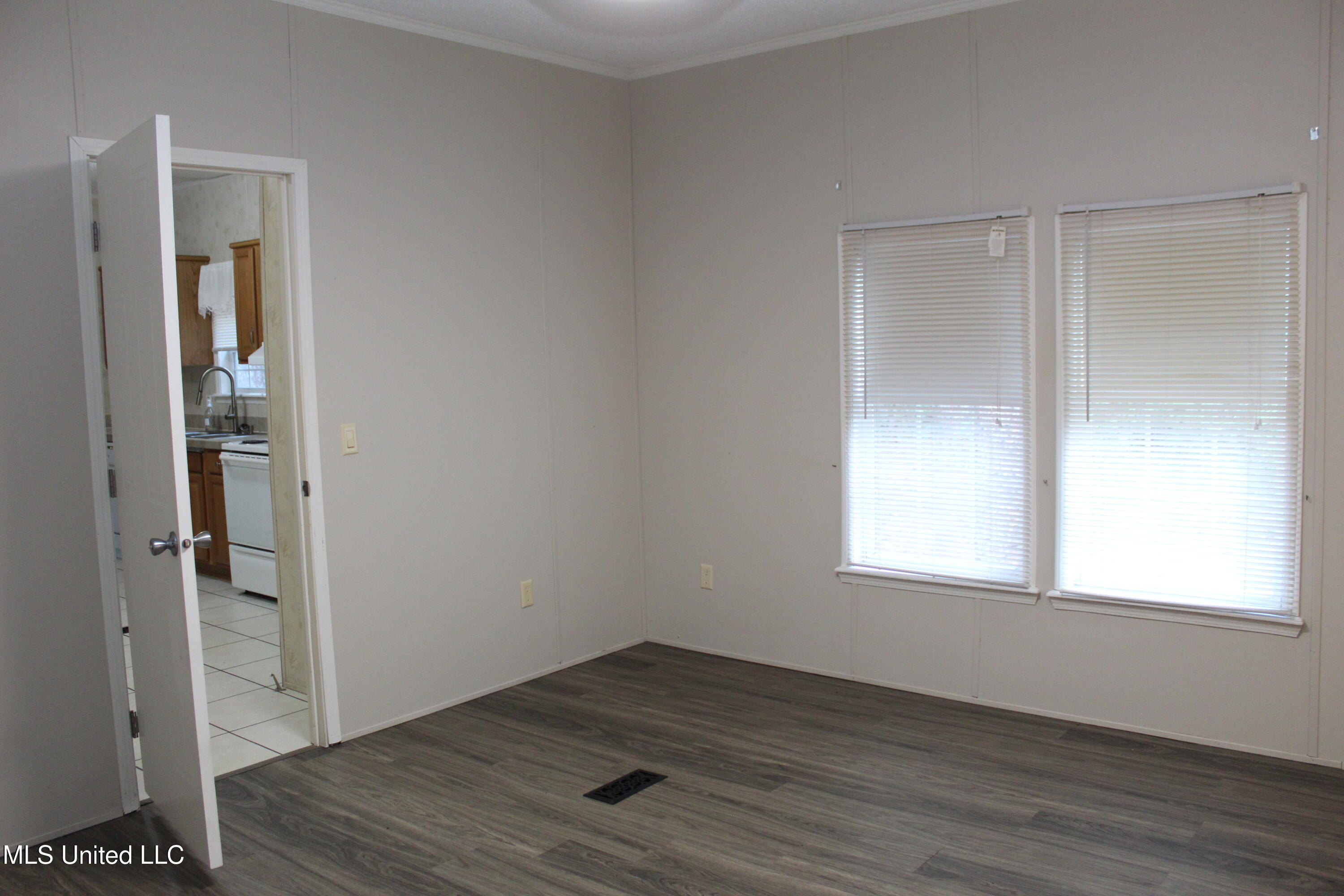 271 Howell-mill Road Property Photo 13