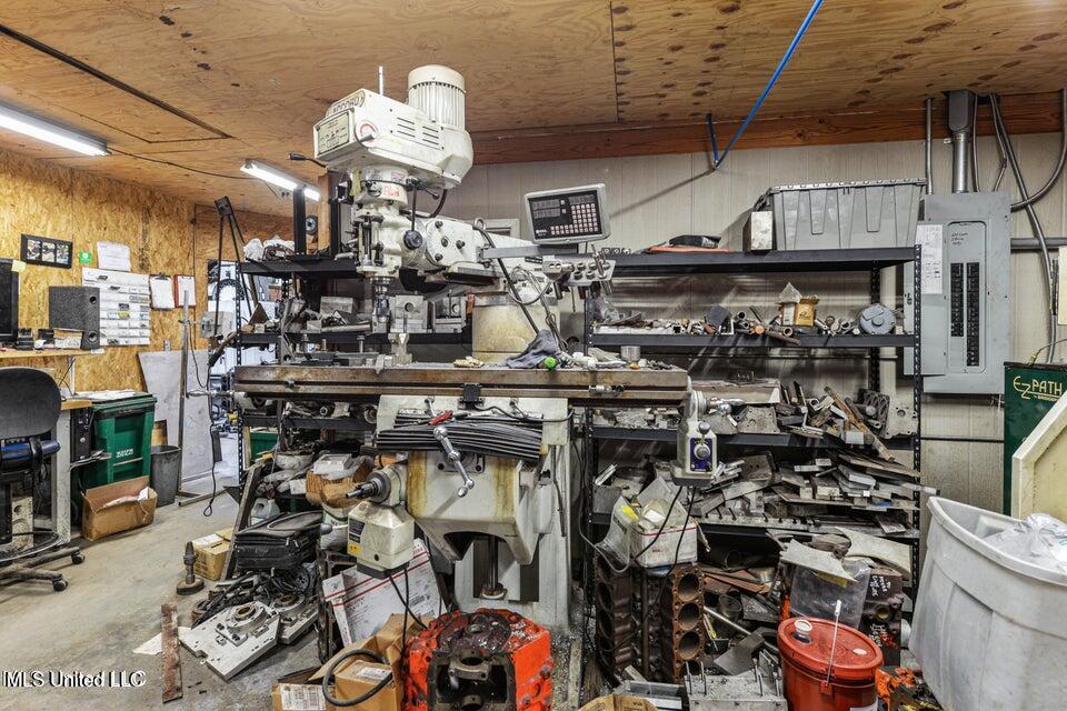 526 1/2 Main Street Property Photo 13