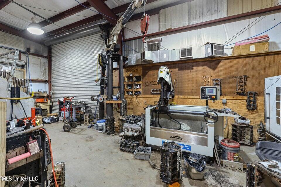 526 1/2 Main Street Property Photo 19