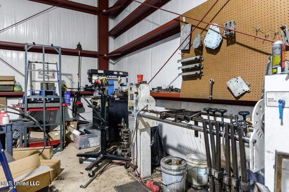 526 1/2 Main Street Property Photo 20