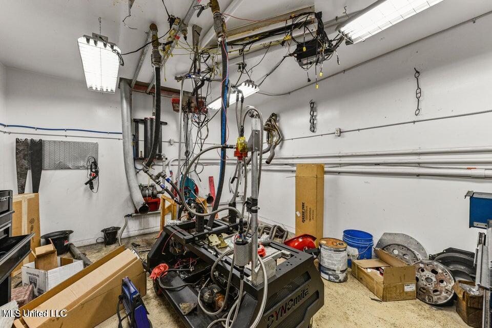 526 1/2 Main Street Property Photo 27