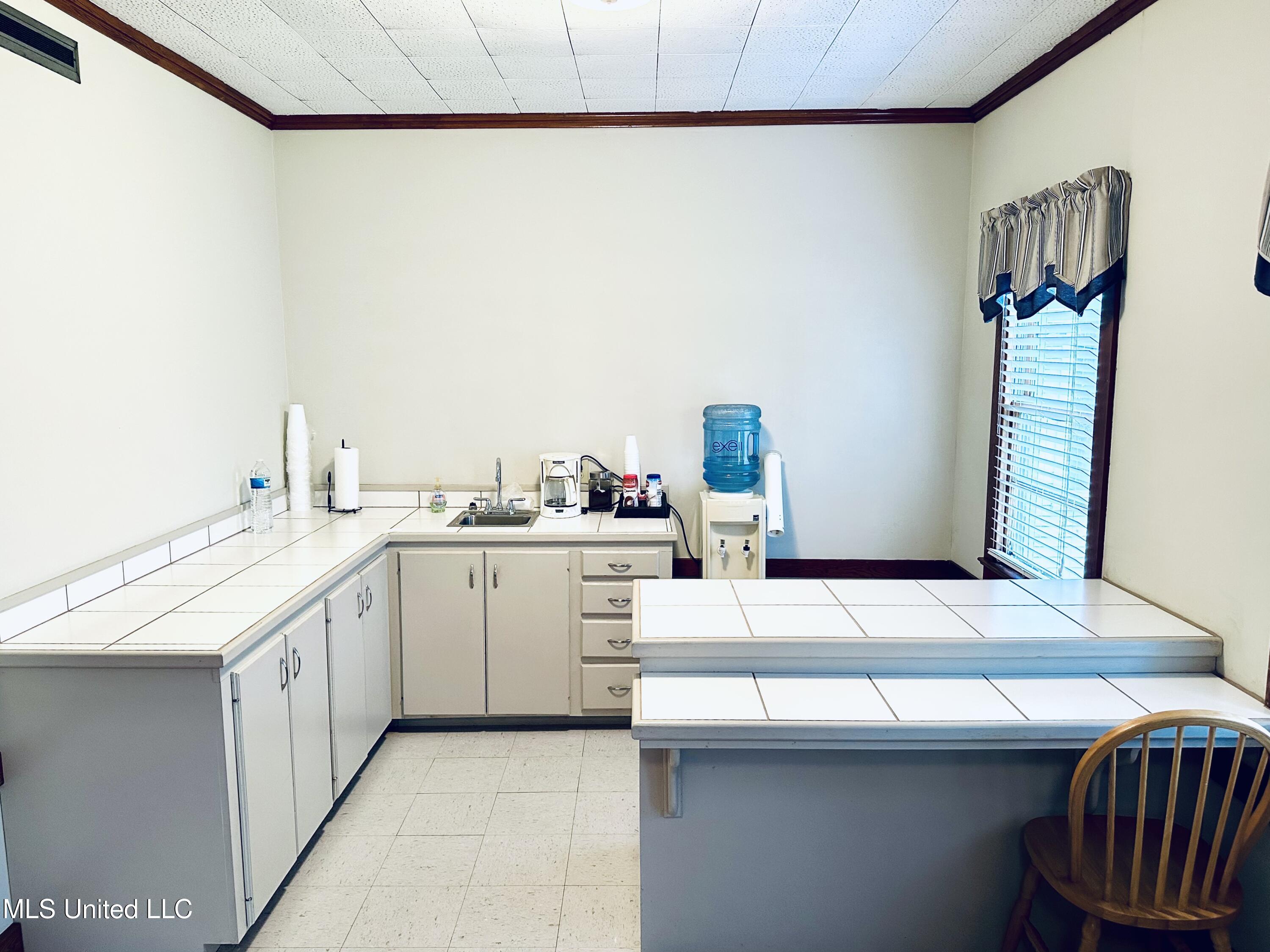 504 Main Street Property Photo 12