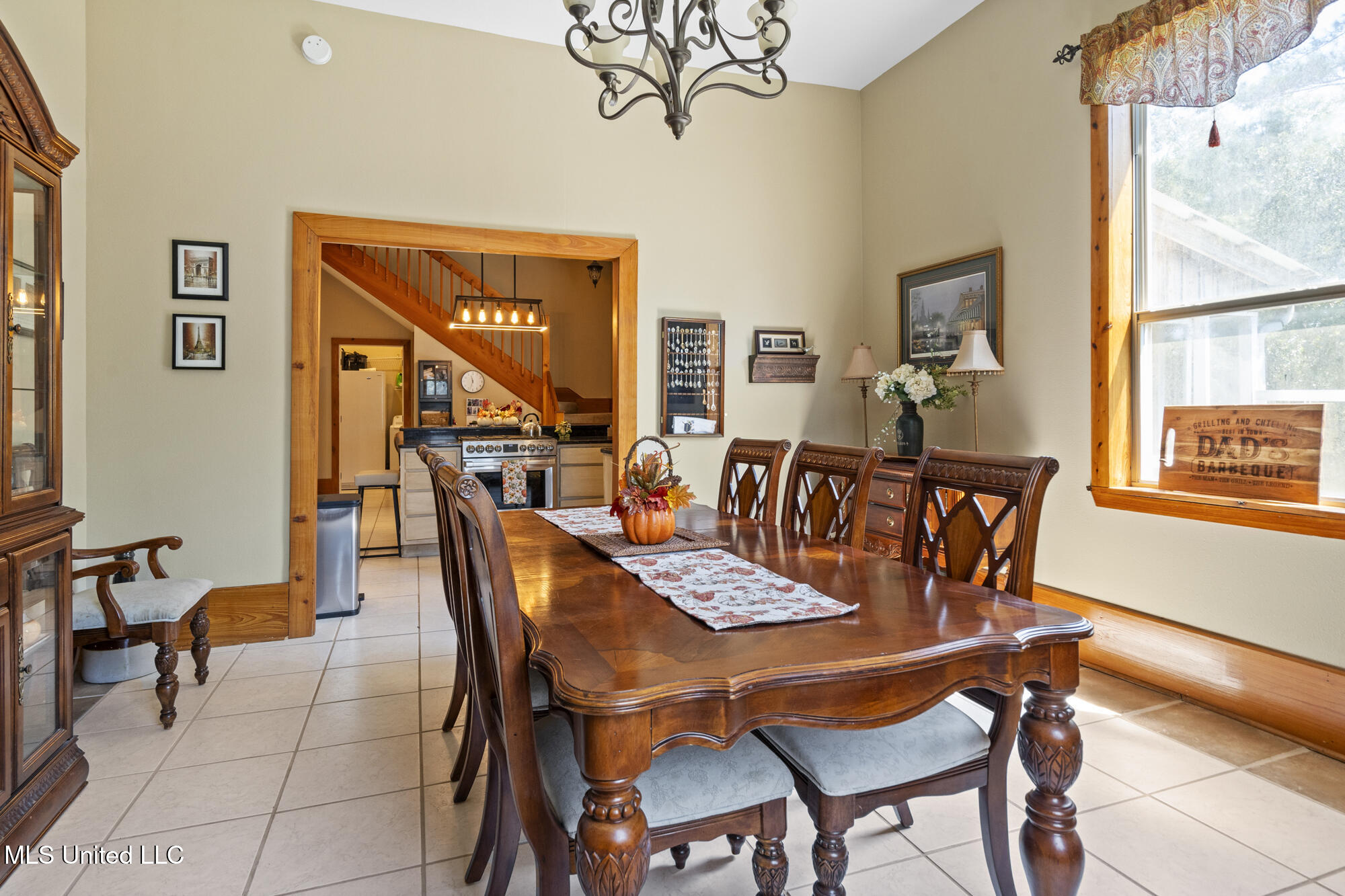 7711 Cuevas Town Road Property Photo 18