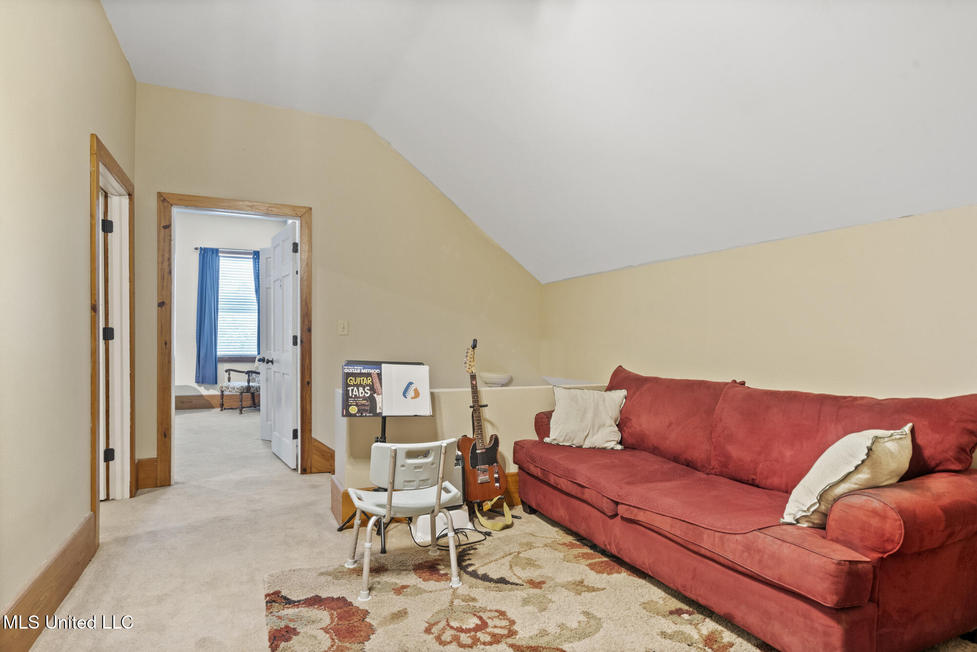 7711 Cuevas Town Road Property Photo 28
