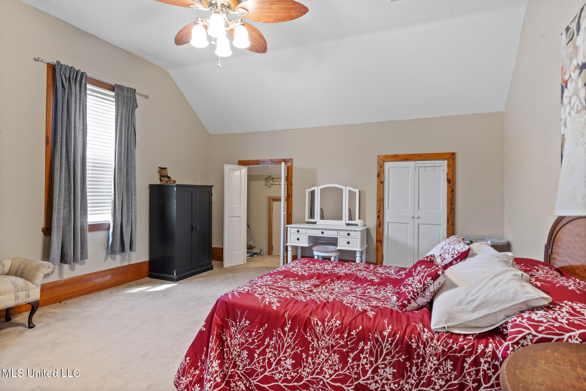 7711 Cuevas Town Road Property Photo 35
