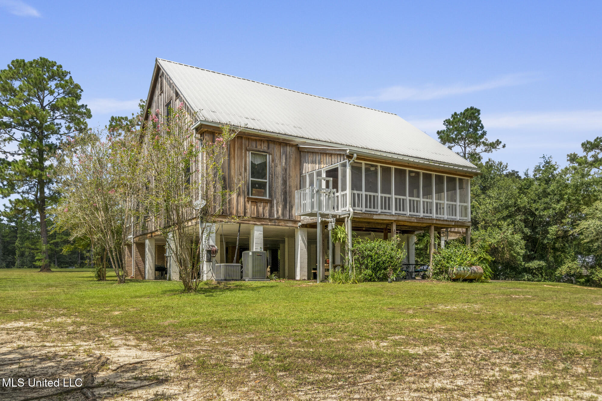 7711 Cuevas Town Road Property Photo 41