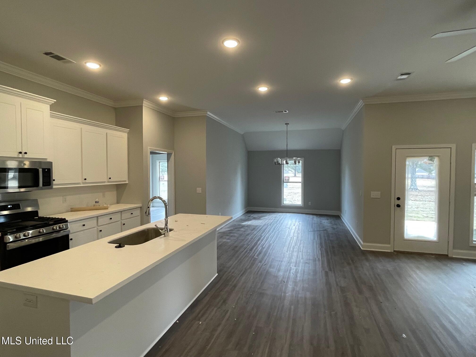 561 Patrick Farms Drive Property Photo 3