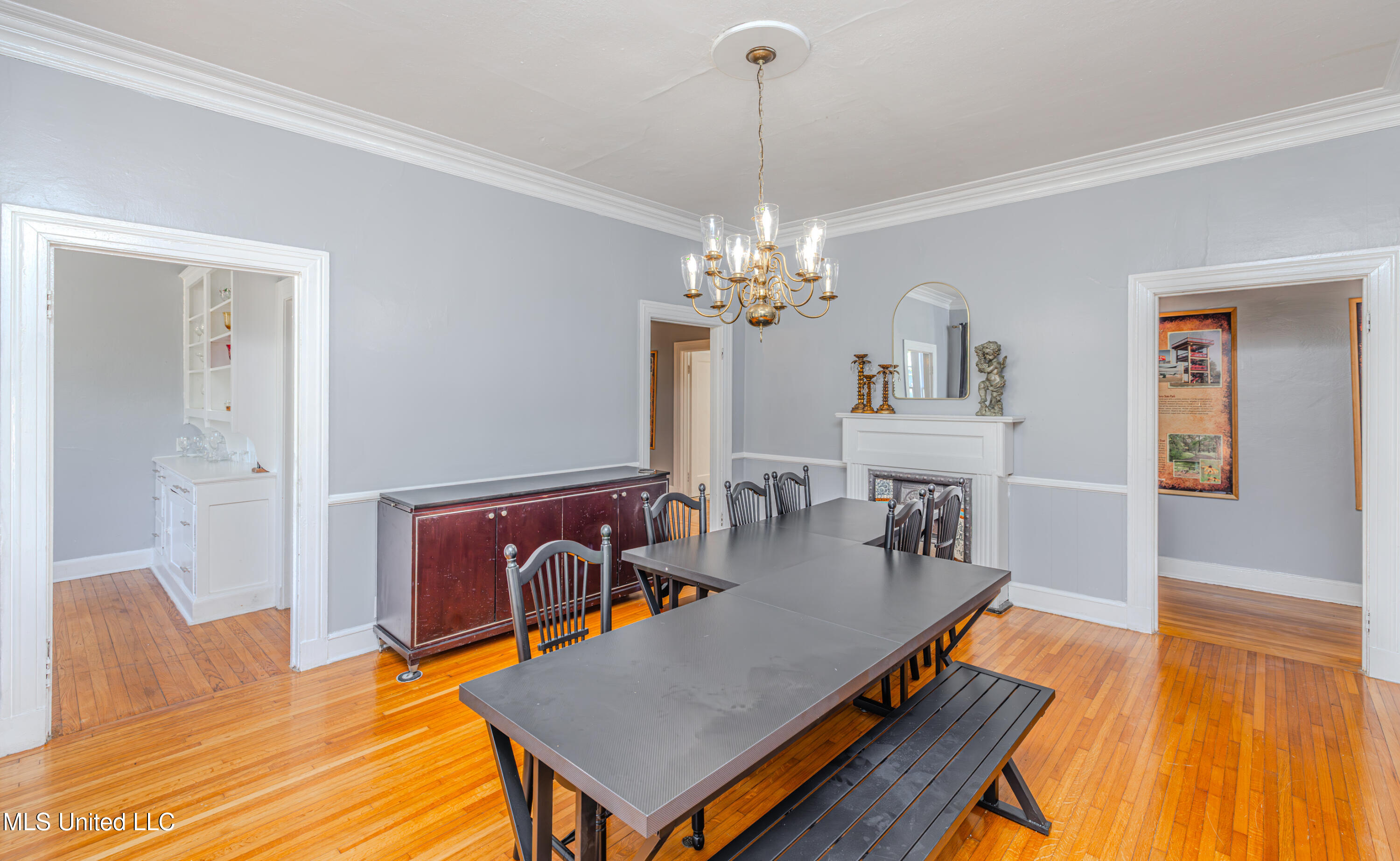 604 S Main Street Property Photo 22